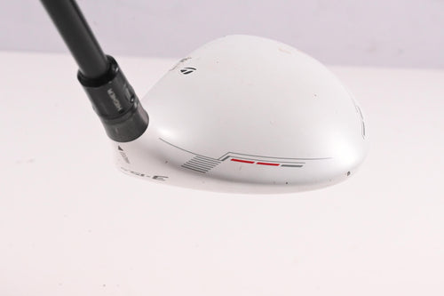 Taylormade R11 #3 Wood / 15.5 Degree / X-Flex Fujikura Motore F3 80 Shaft