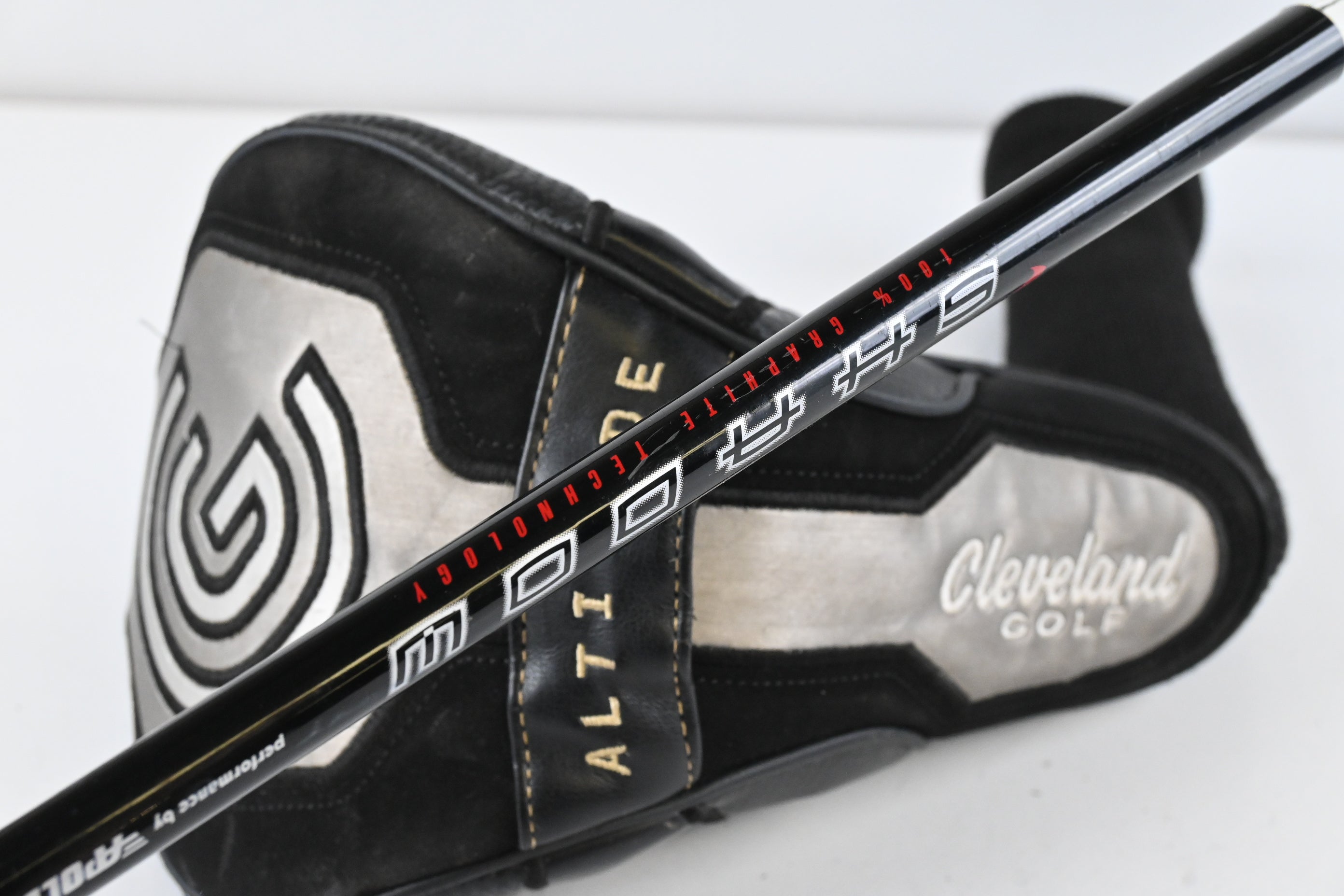 Cleveland 588 Altitude Driver / 9 Degree / Regular Flex Apollo Shadow Shaft