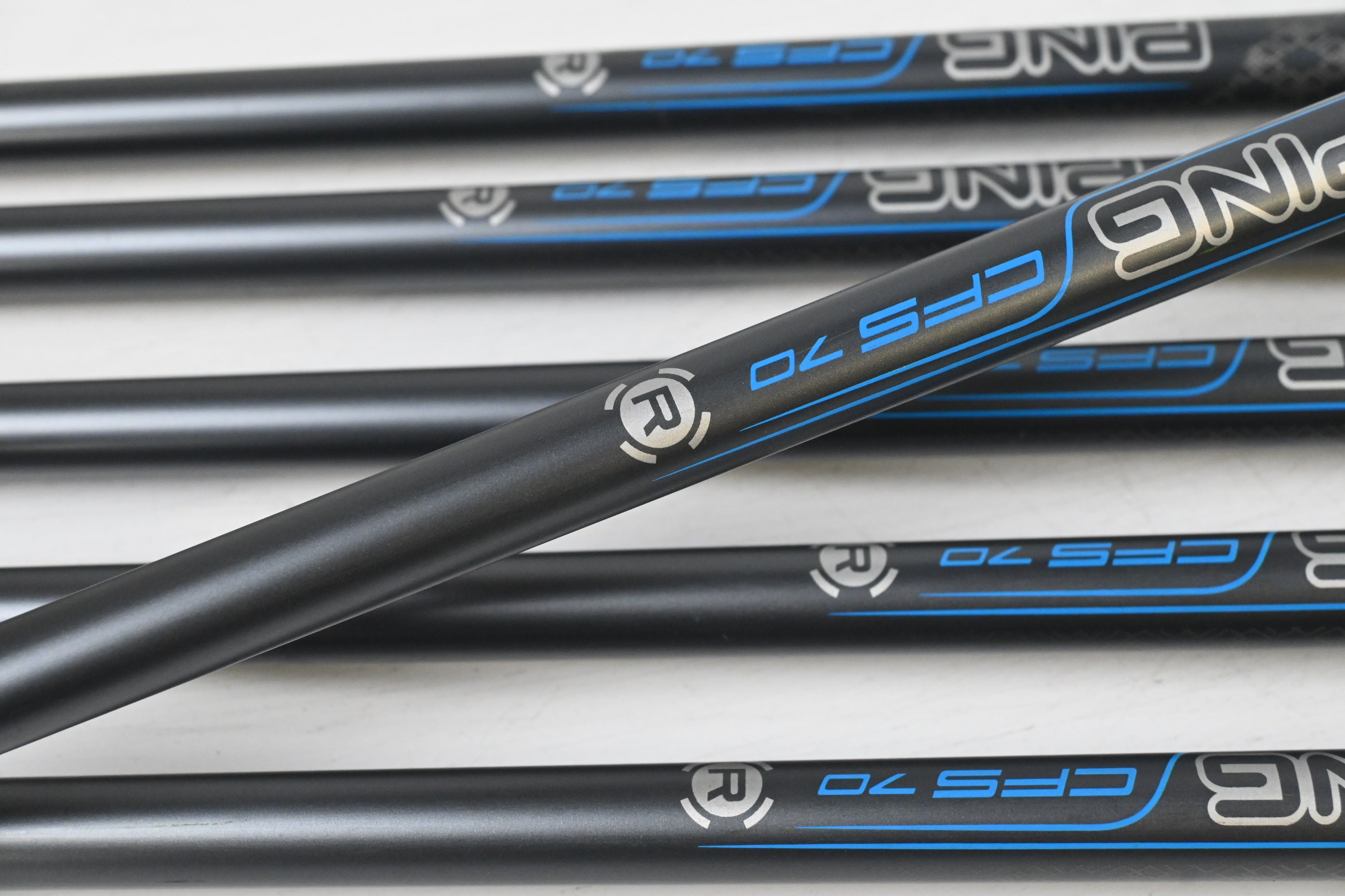 Ping GMax Irons / 6-PW+SW / Silver Dot / Regular Flex Ping CFS 70 Shafts
