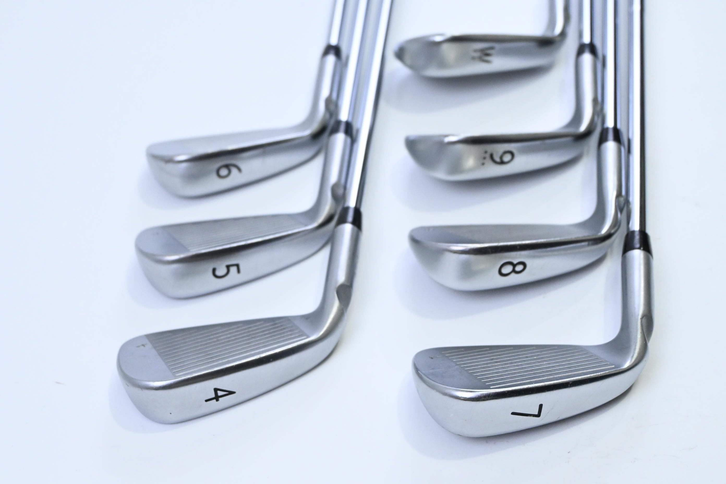 Ping i25 Irons / 4-PW / Red Dot / Regular Flex Ping CFS Shafts