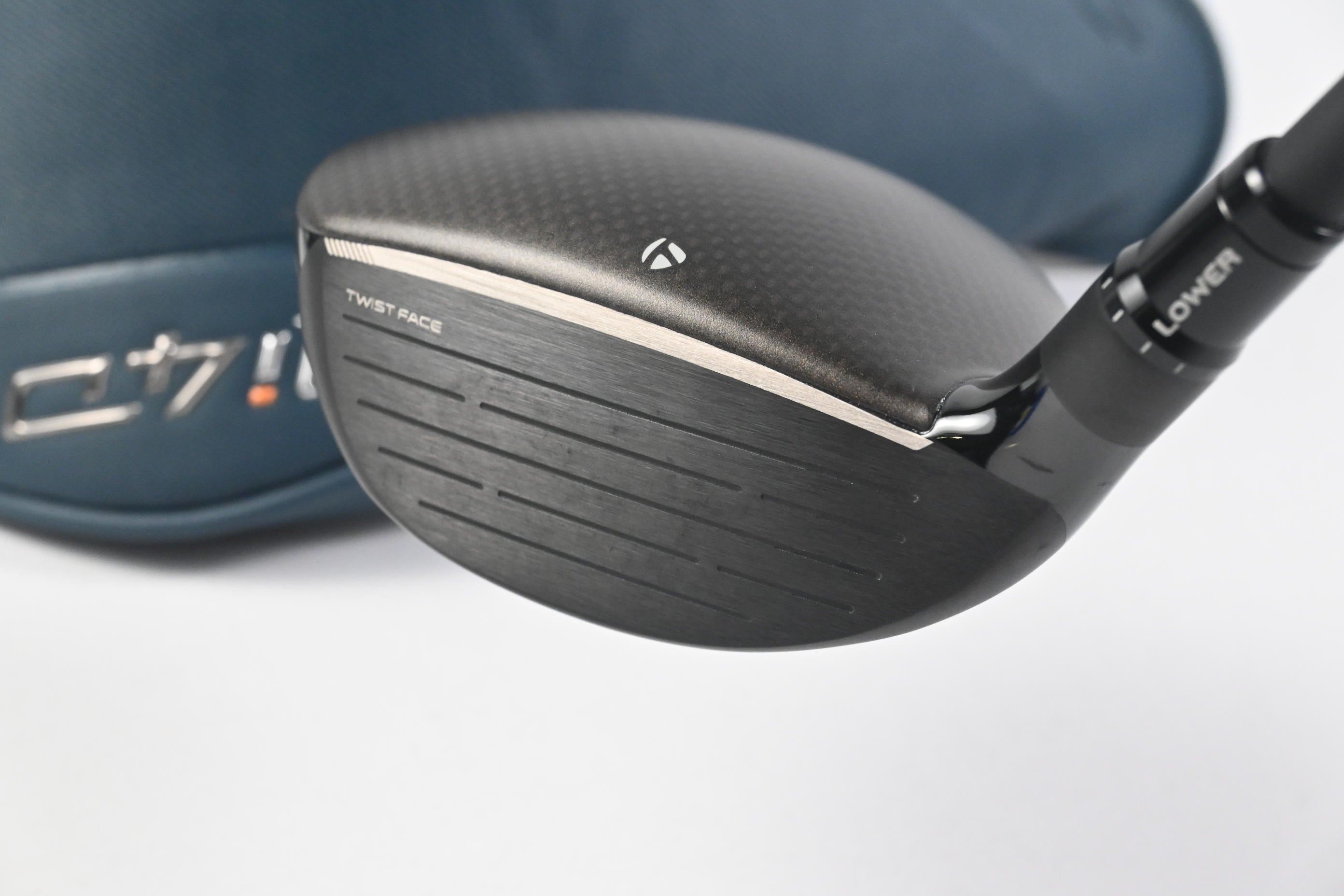 Taylormade Qi4D #5 Wood / 18 Degree / Regular Flex Reax 65 Shaft