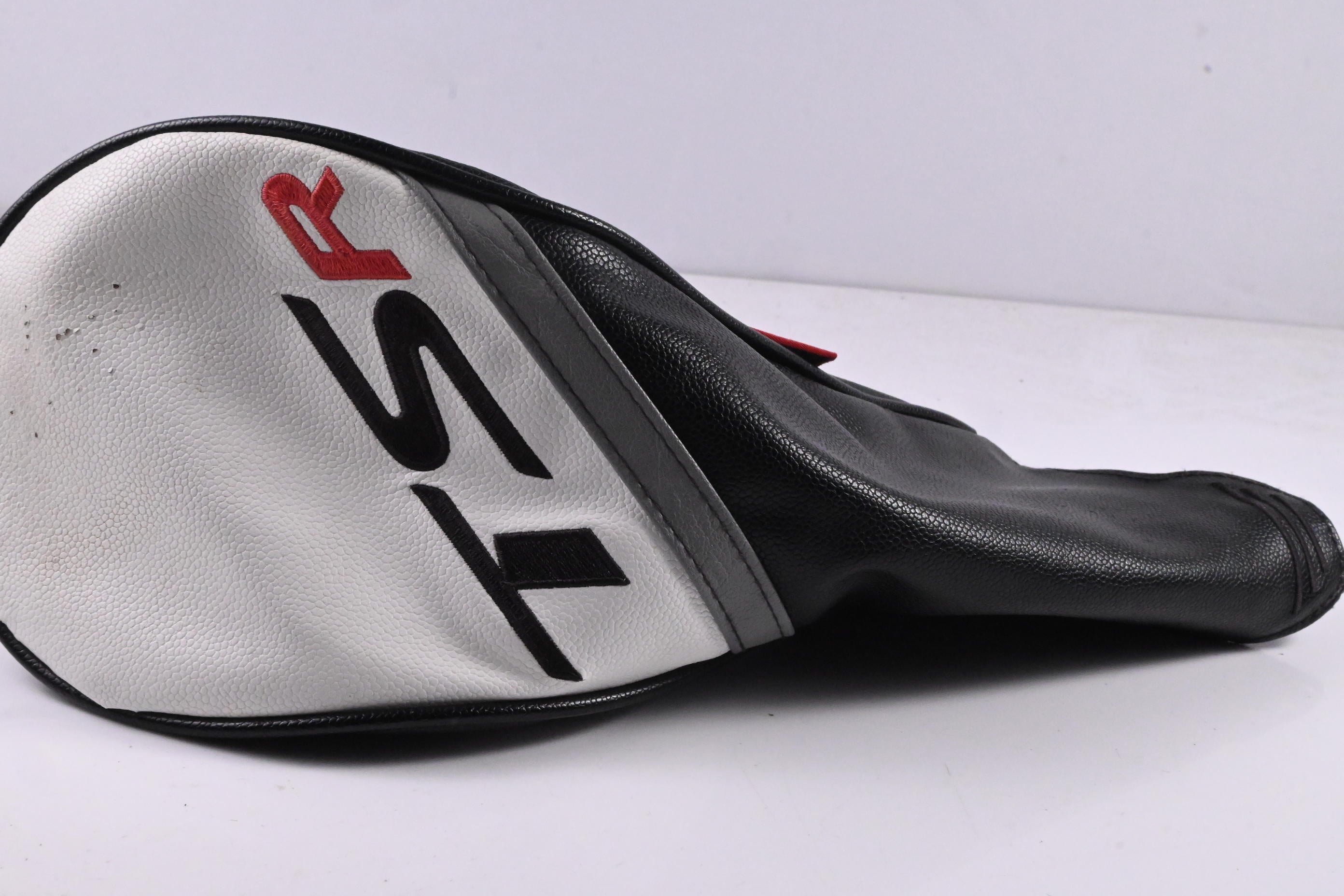 Titleist TSR3 Driver / 10 Degree / Stiff Flex HZRDUS CB Red 50 Shaft