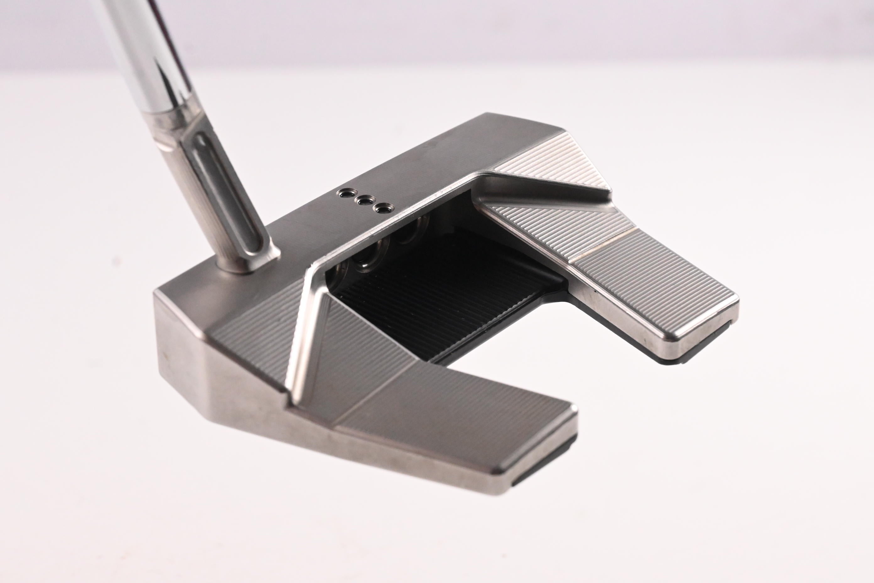 Scotty Cameron 2024 Phantom 5.5 Putter / 34 Inch