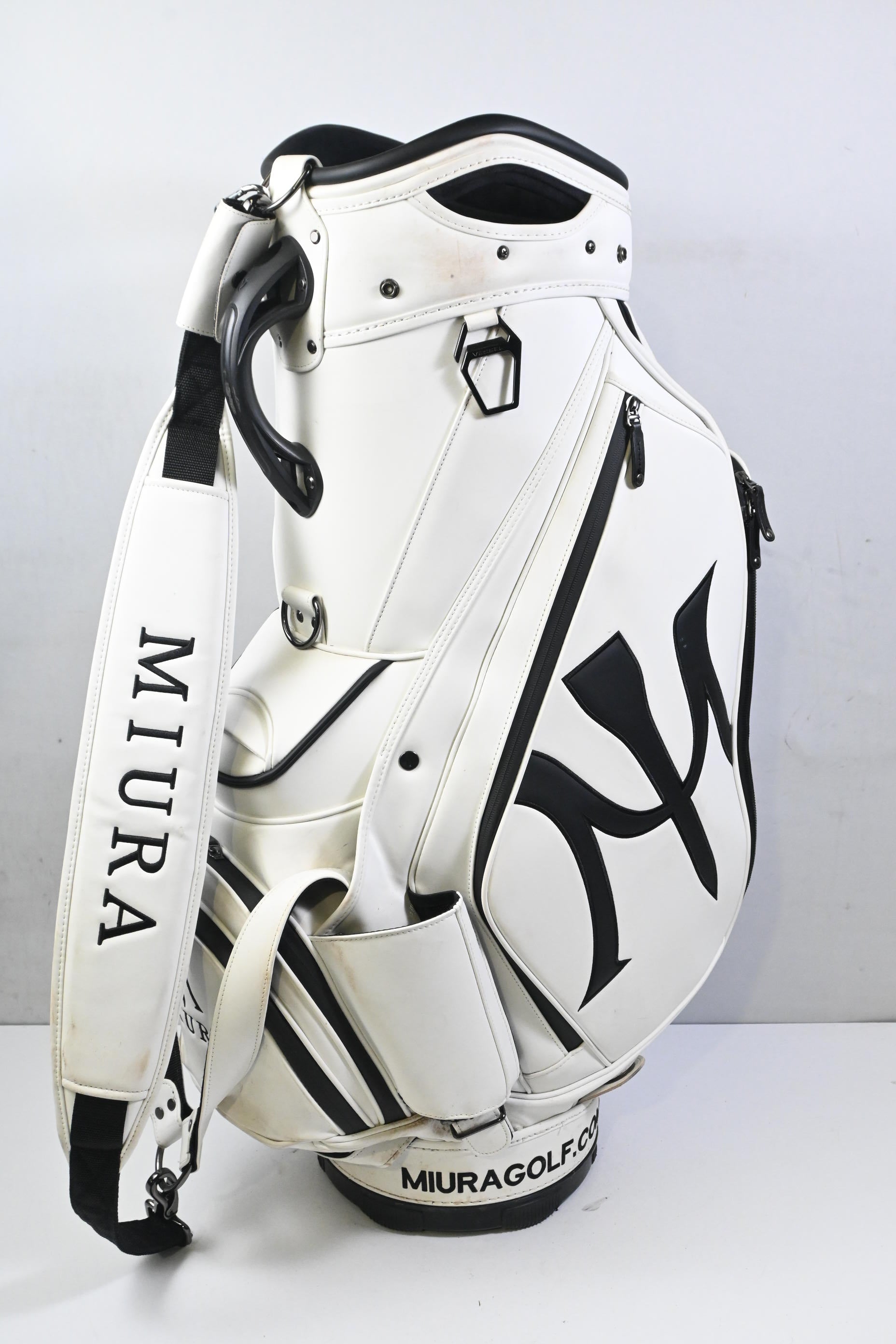 Miura Tour Bag / 6-Way Divider / White, Black