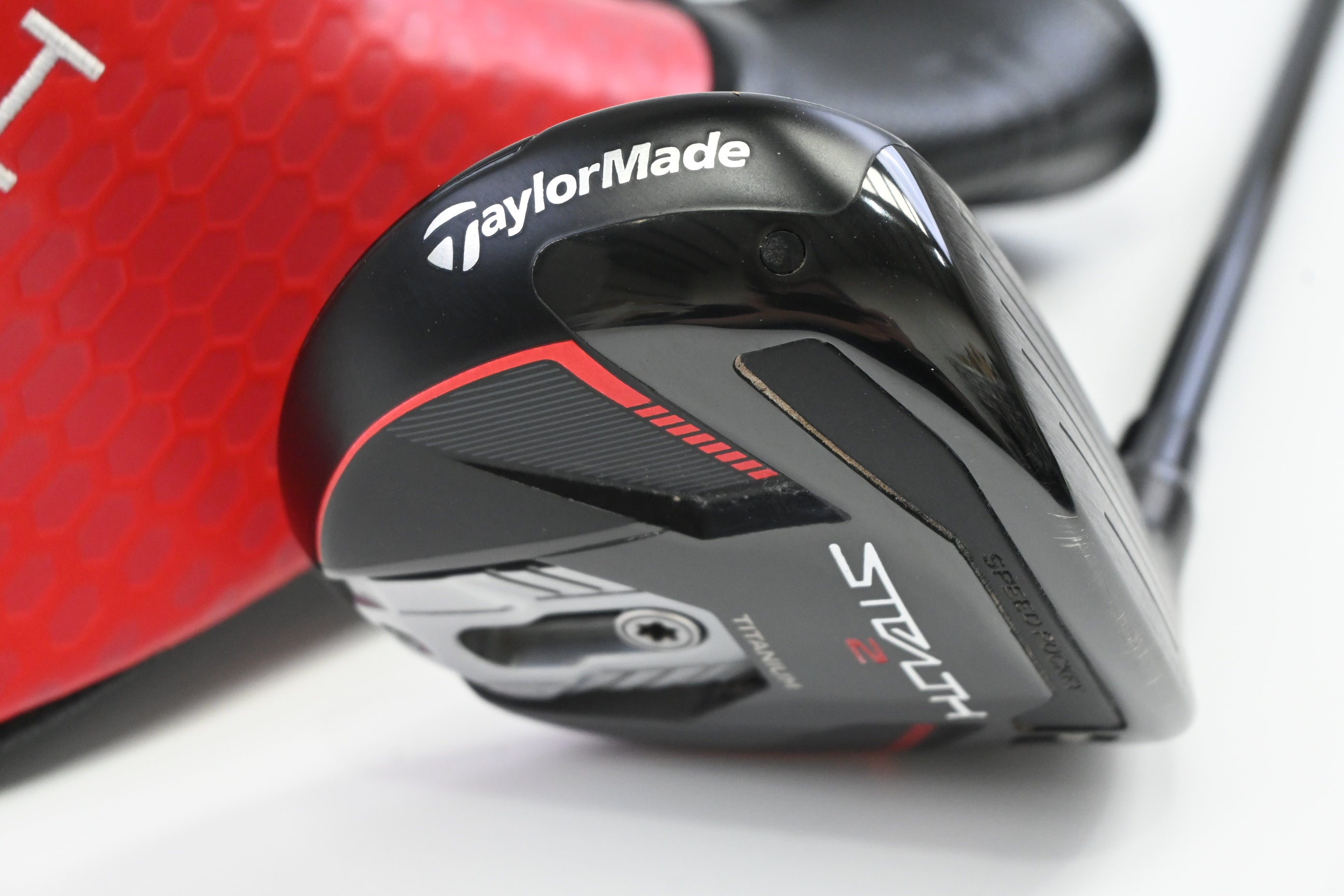Taylormade Stealth 2 Plus #5 Wood / 18 Degree / Regular Flex HZRDUS Smoke Red 65