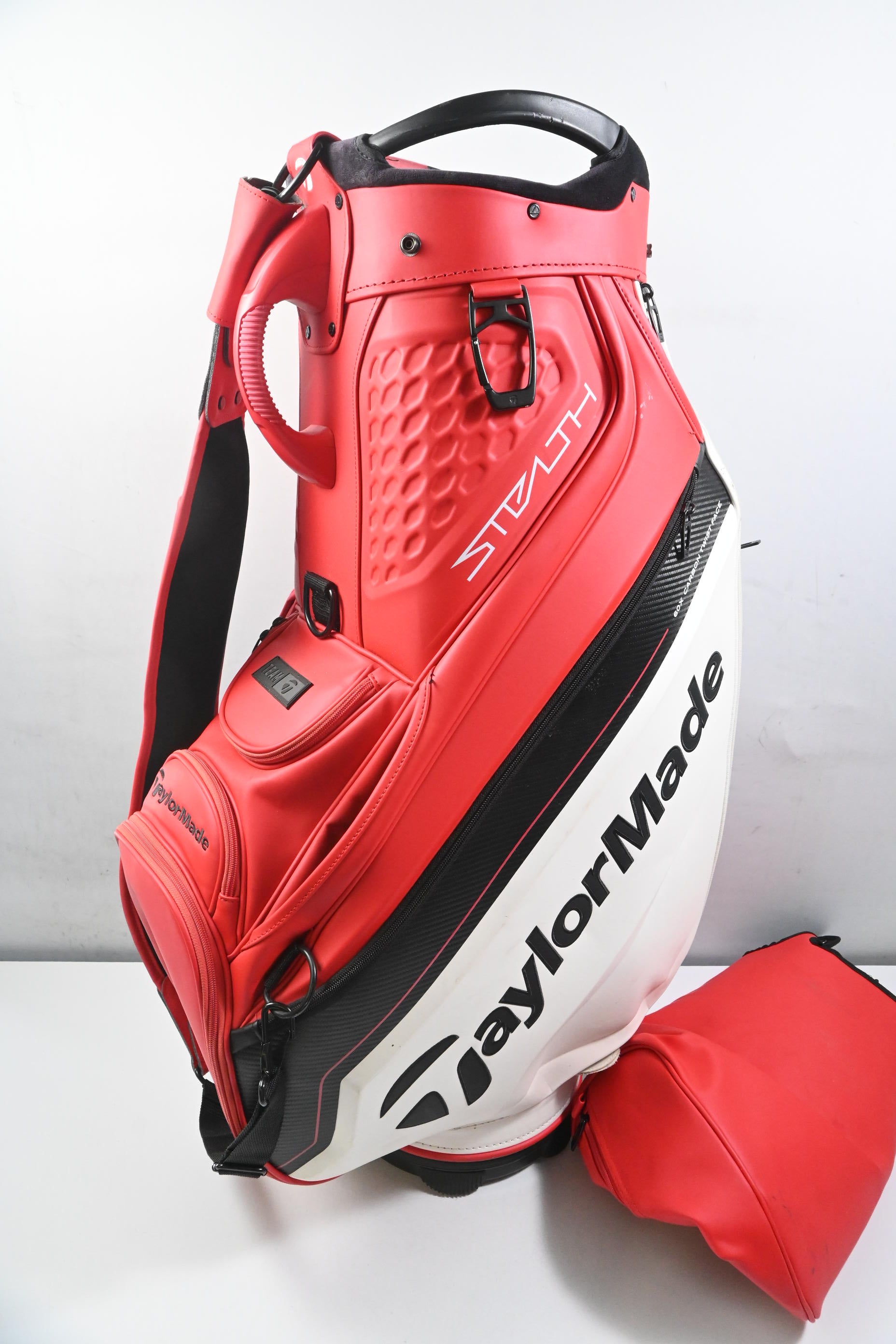 Taylormade Stealth 2 Tour Bag / 6-Way Divider / Red, White & Black