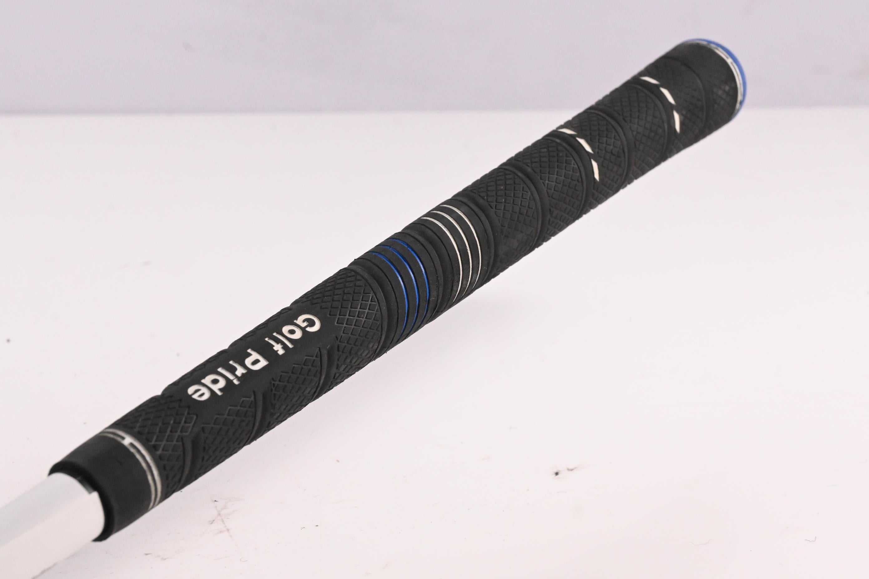 Taylormade R11 #3 Wood / 15.5 Degree / X-Flex Fujikura Motore F3 80 Shaft