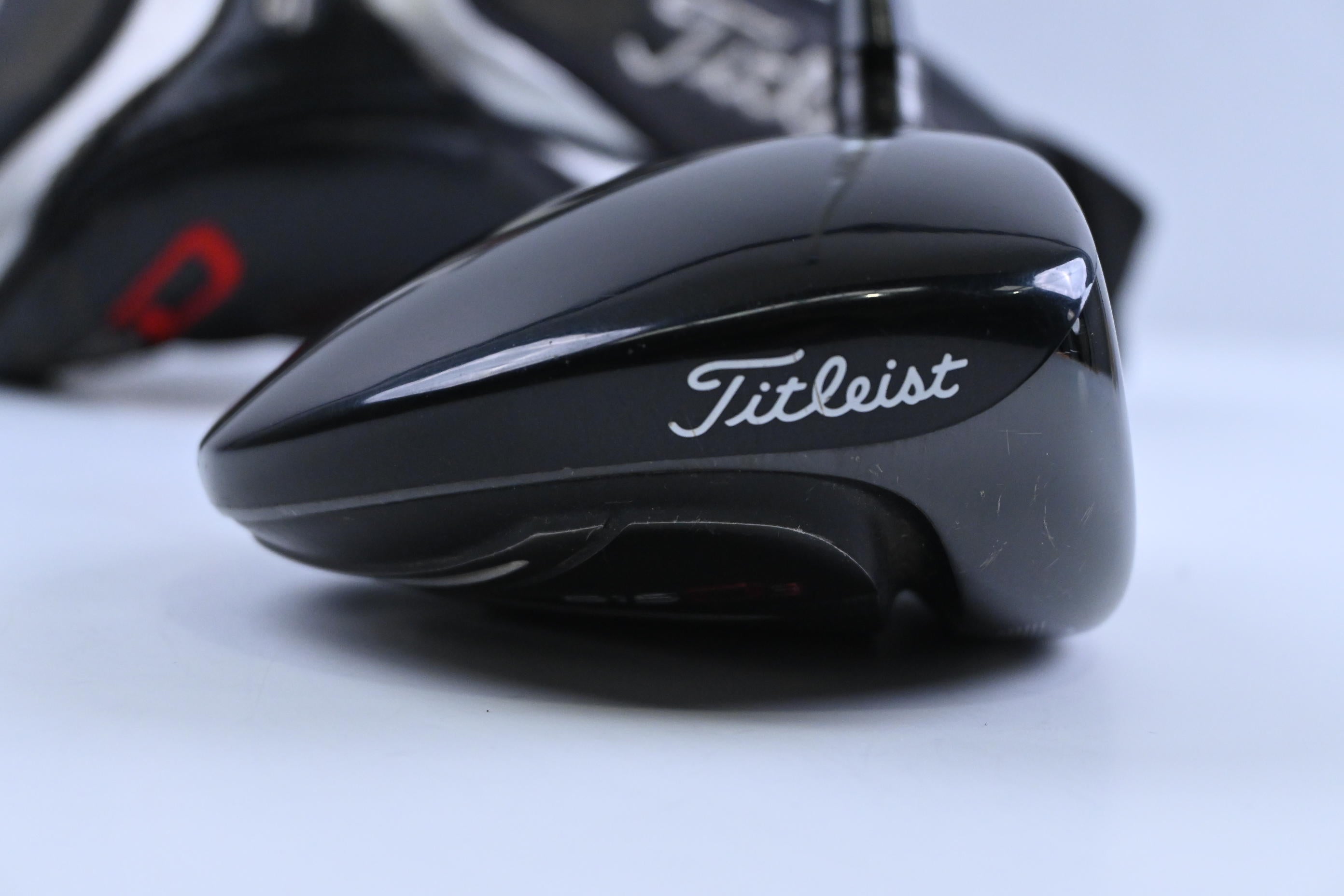 Titleist 915 D3 Driver / 9.5 Degree / Stiff Flex Aldila Rogue 95 MSI 70 Shaft