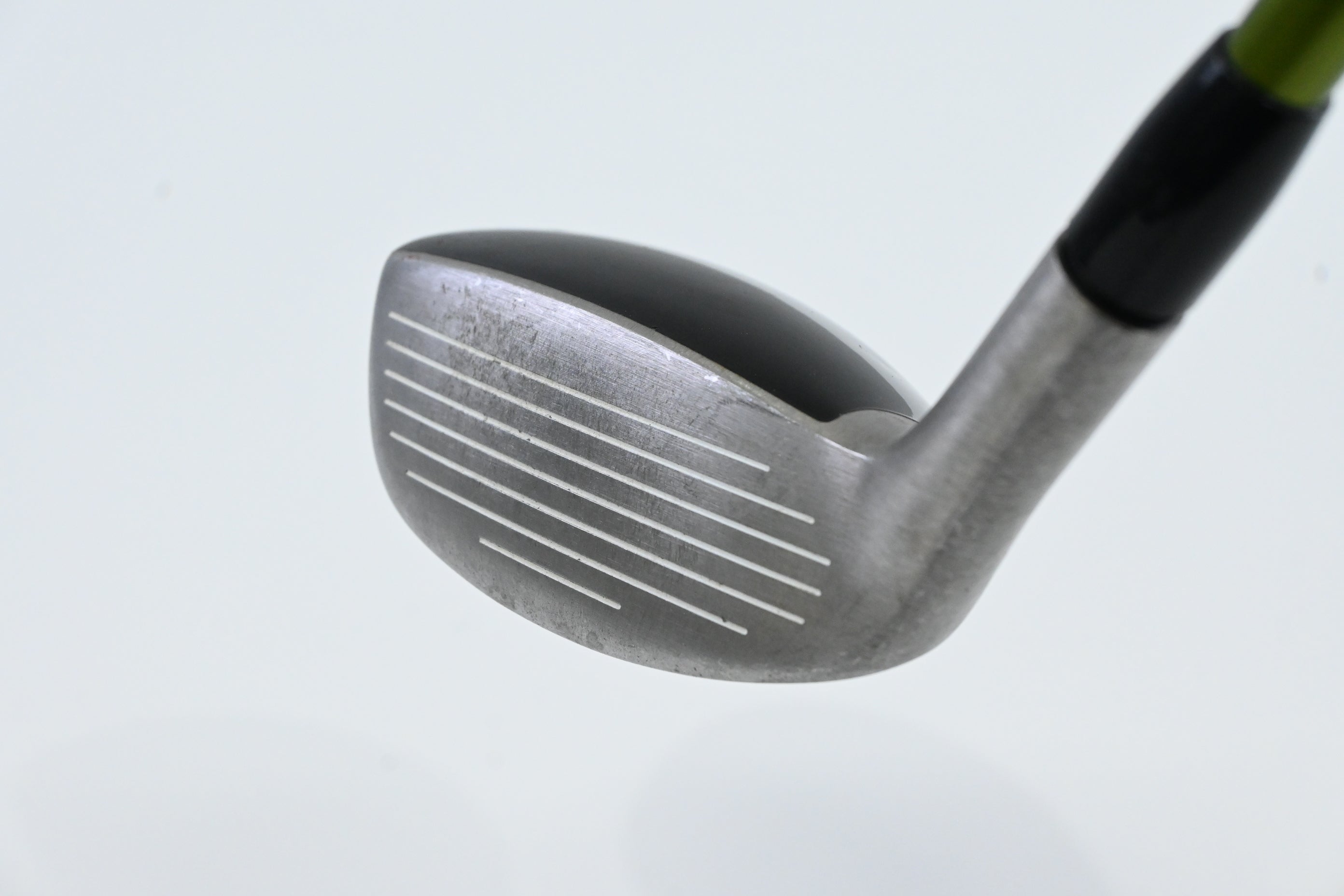 Titleist 585.H #3 Hybrid / 19 Degree / X-Flex Aldila NV 85 Shaft