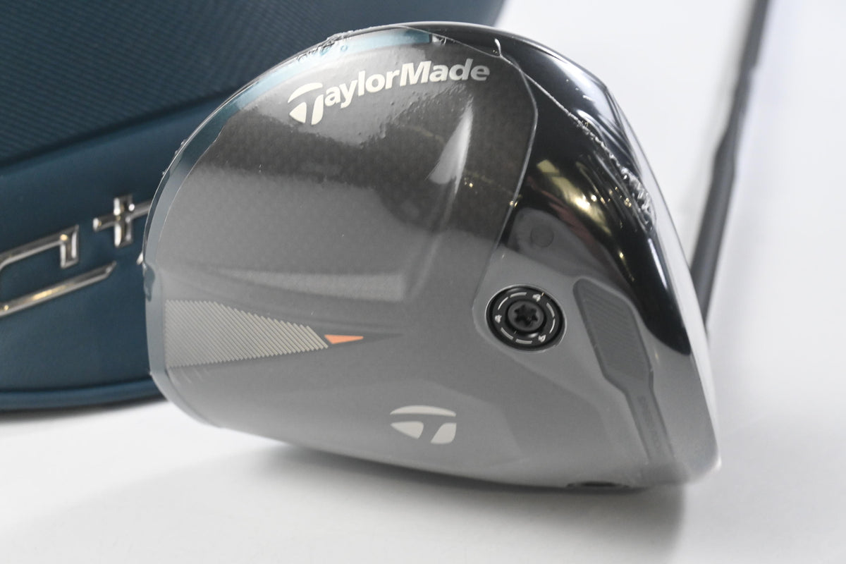 Taylormade Qi4D Driver / 10.5 Degree / Regular Flex REAX Blue 50 Shaft
