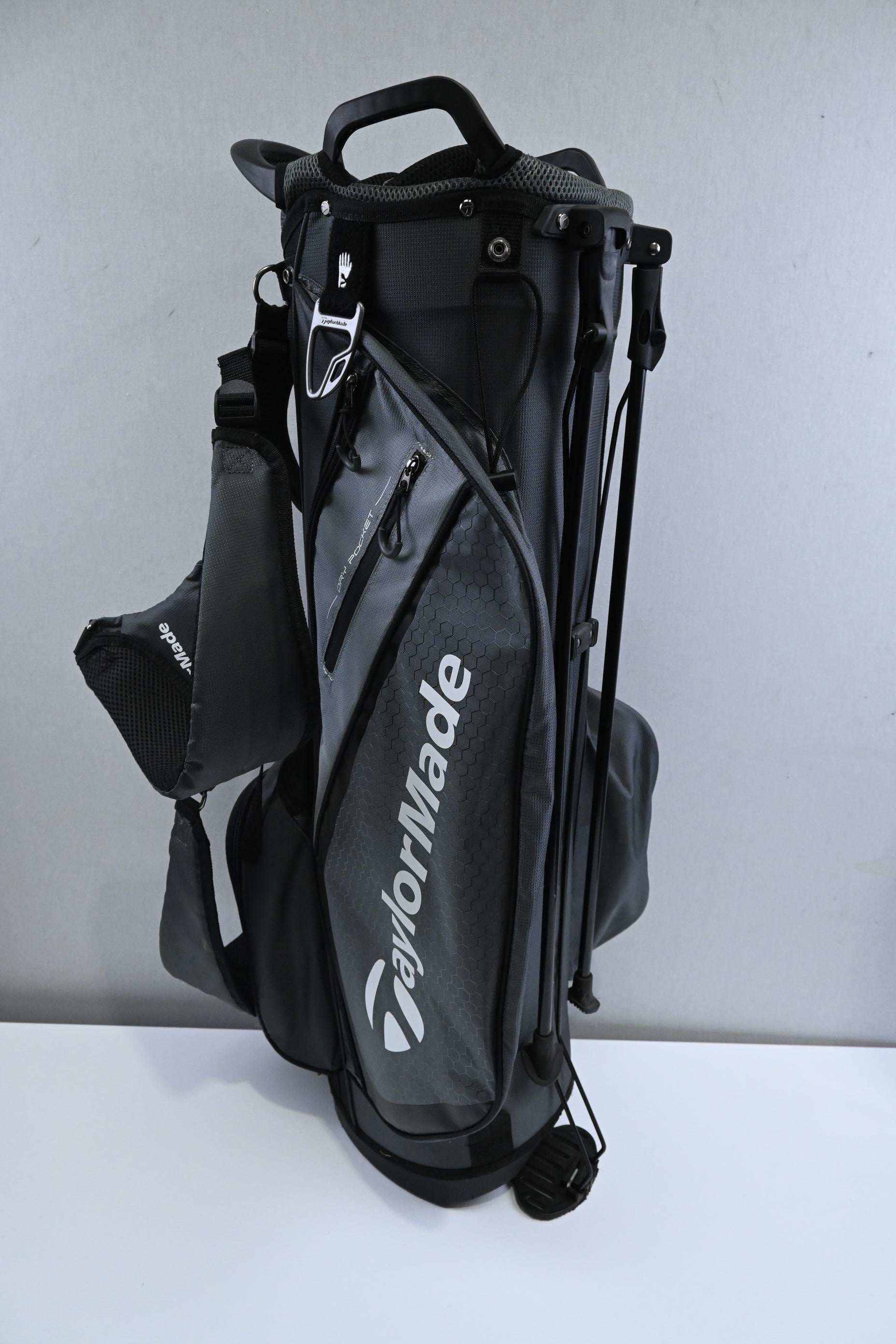 Taylormade Stand Bag / 7-Way Divider / Grey