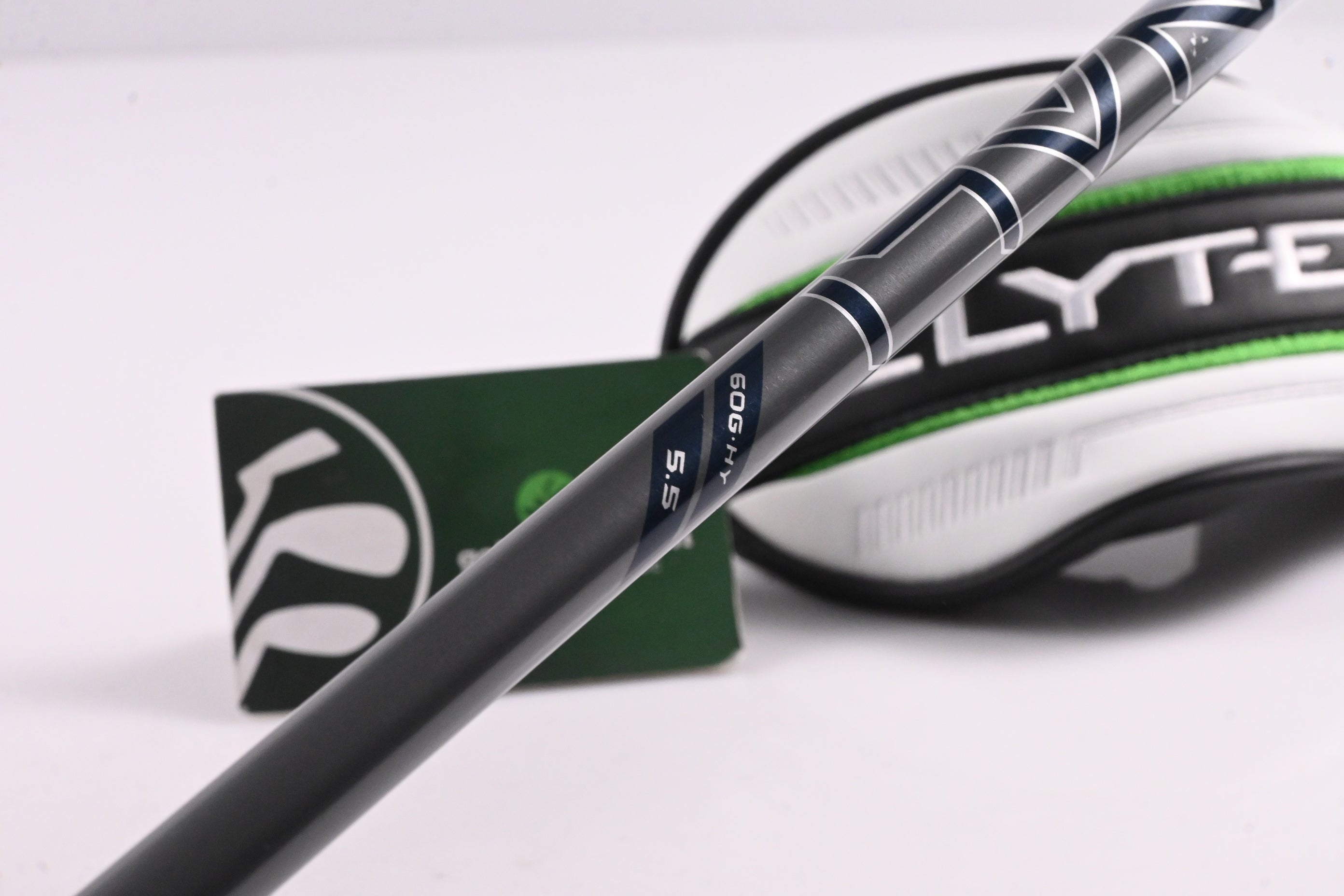 Callaway Elyte #4 Hybrid / 22 Degree / Regular Flex Denali Charcoal 60 Shaft
