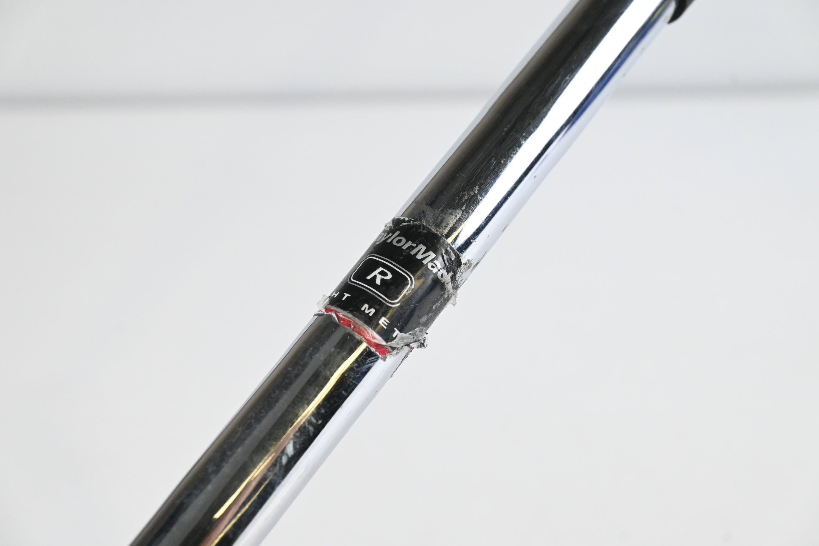 Taylormade Rescue Mid #2 Hybrid / 16 Degree / Regular Flex Light Metal Shaft
