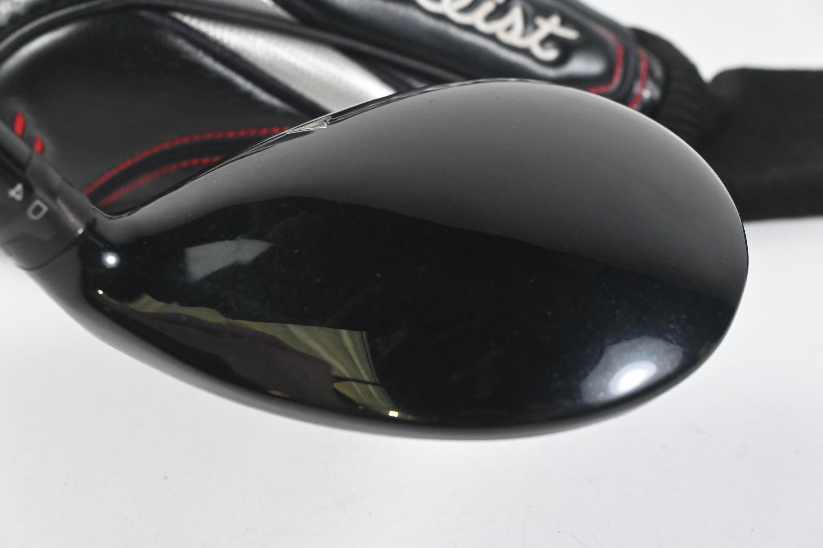 Titleist 915 F #3 Wood / 16.5 Degree / Regular Flex Diamana S+70 Shaft