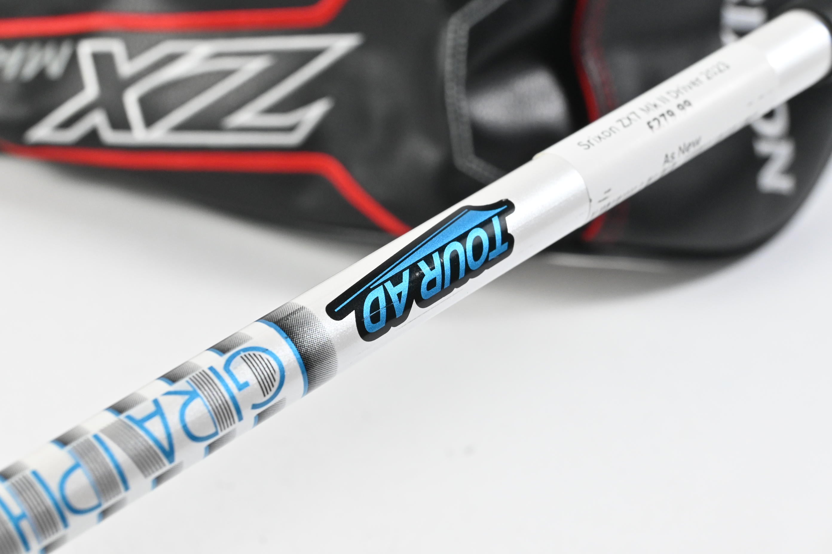 Left Hand Srixon ZX7 Mk II Driver 2023 / 10.5 Degree / X-Flex Graphite Design
