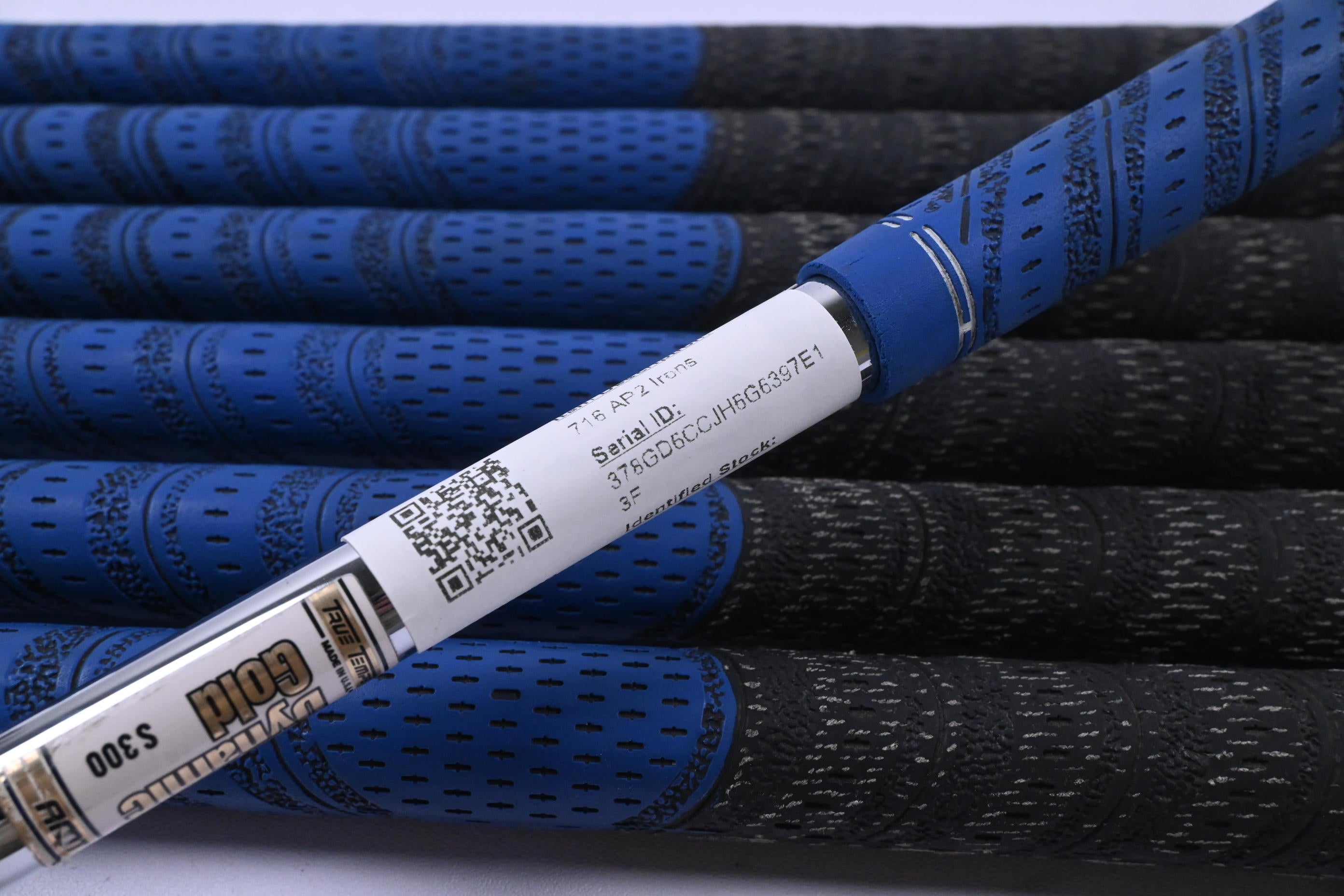 Titleist 716 AP2 Irons / 4-PW / Stiff Flex Dynamic Gold S300 Shafts