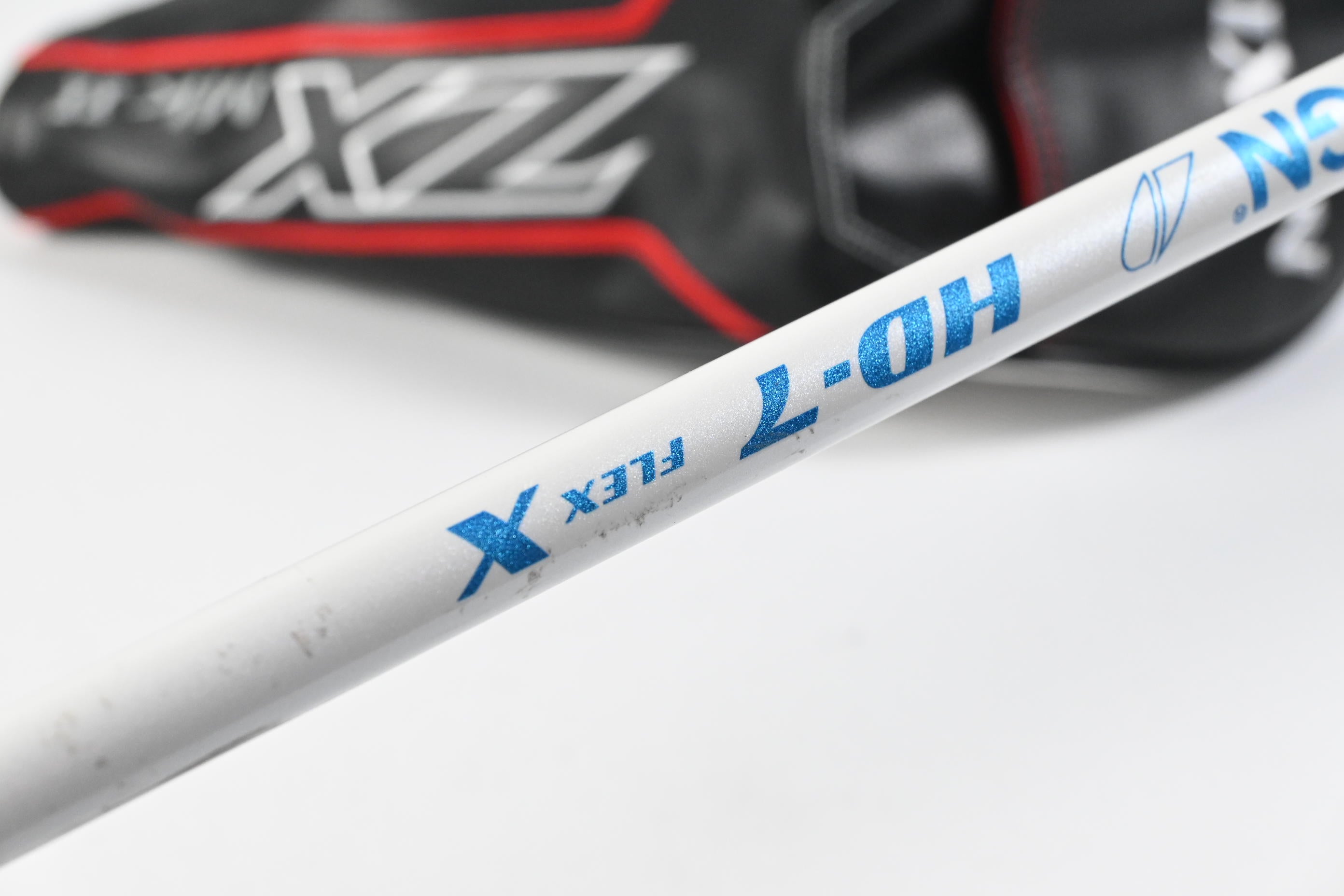 Left Hand Srixon ZX7 Mk II Driver 2023 / 10.5 Degree / X-Flex Graphite Design