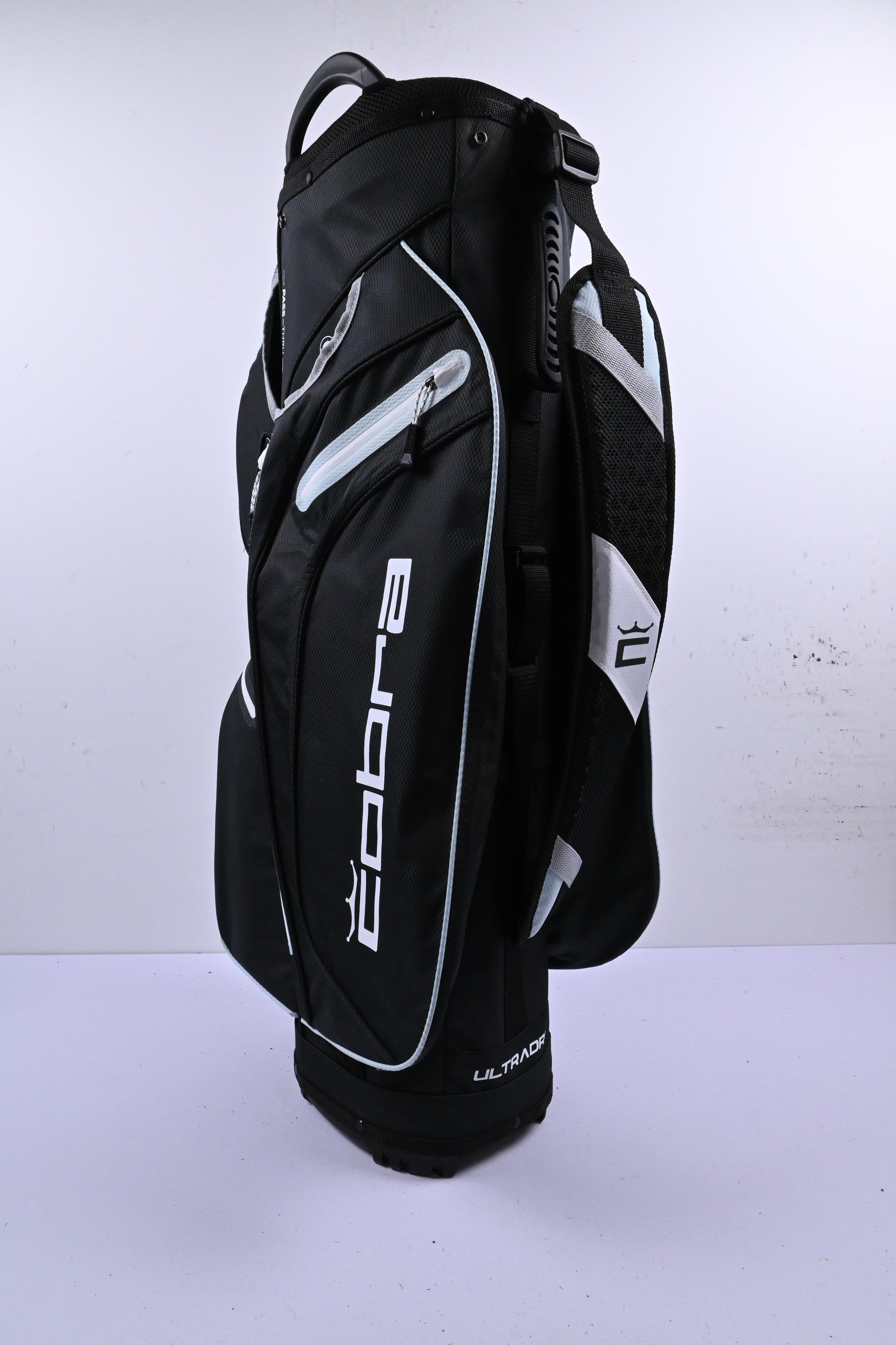 Cobra Ultradry Pro Cart Bag / 14-Way Divider / Black & White