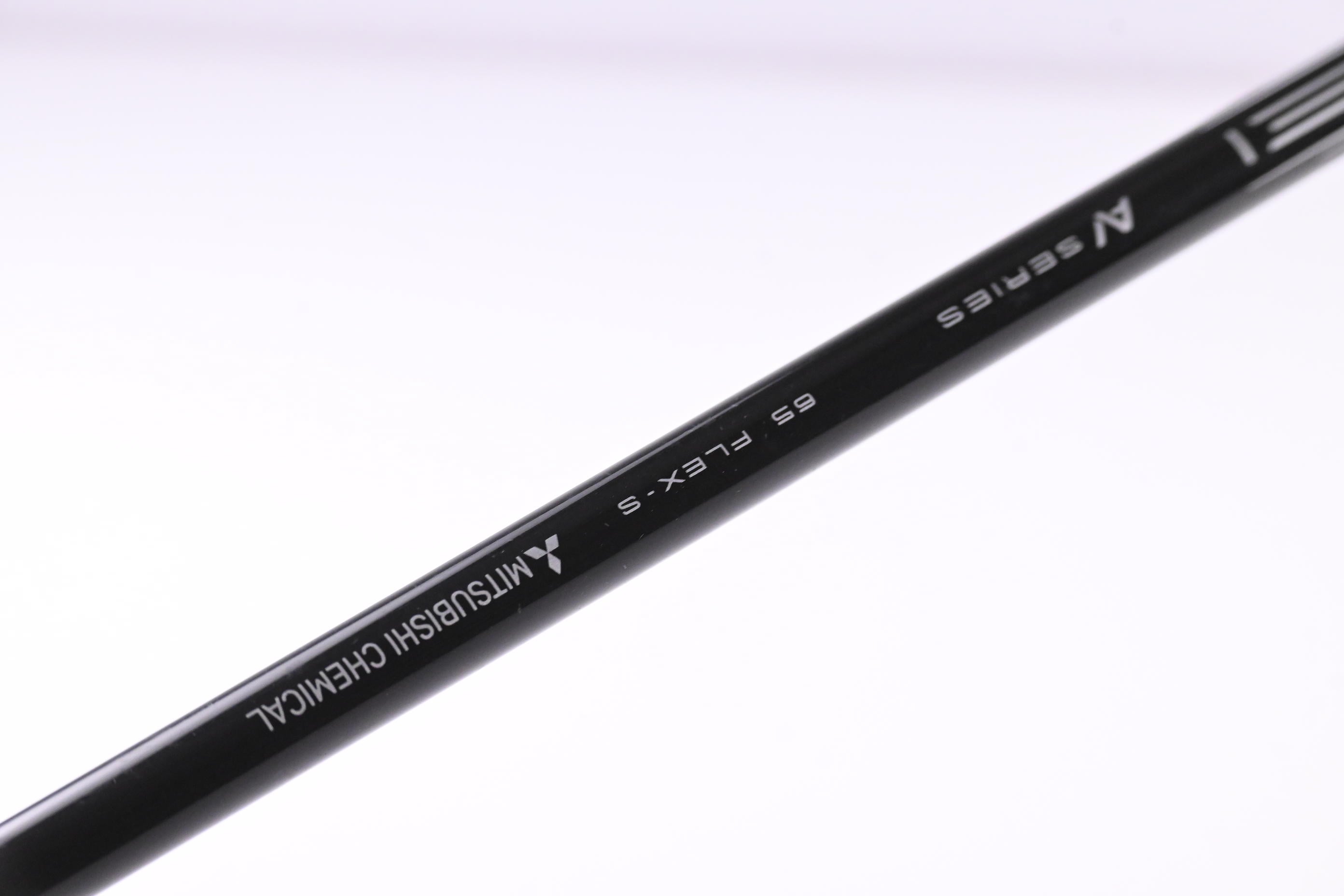 Callaway Mavrik Sub Zero Driver / 9 Degree / Stiff Flex Tensei AV White 65 Shaft