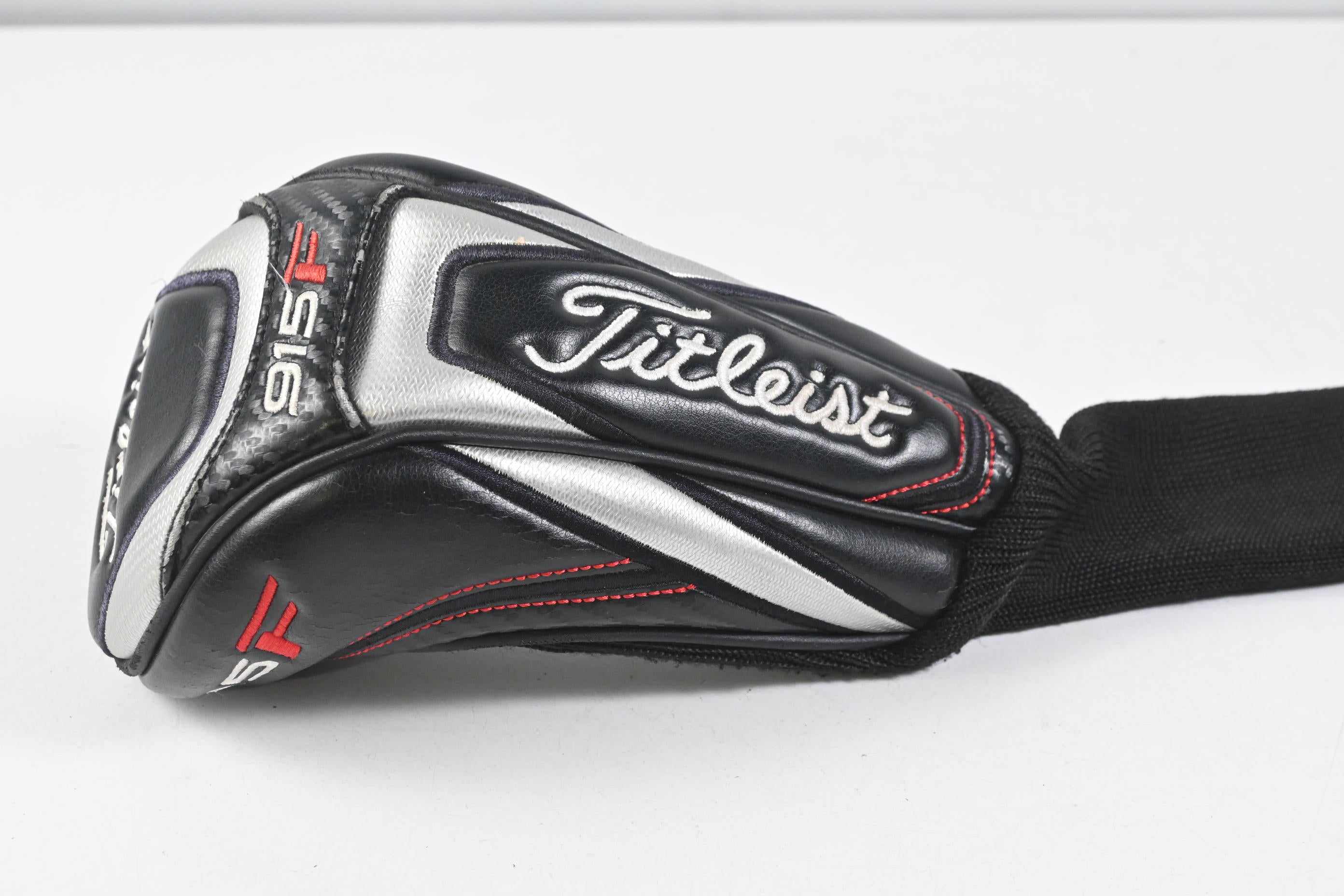 Titleist 915 F #3 Wood / 16.5 Degree / Regular Flex Diamana S+70 Shaft