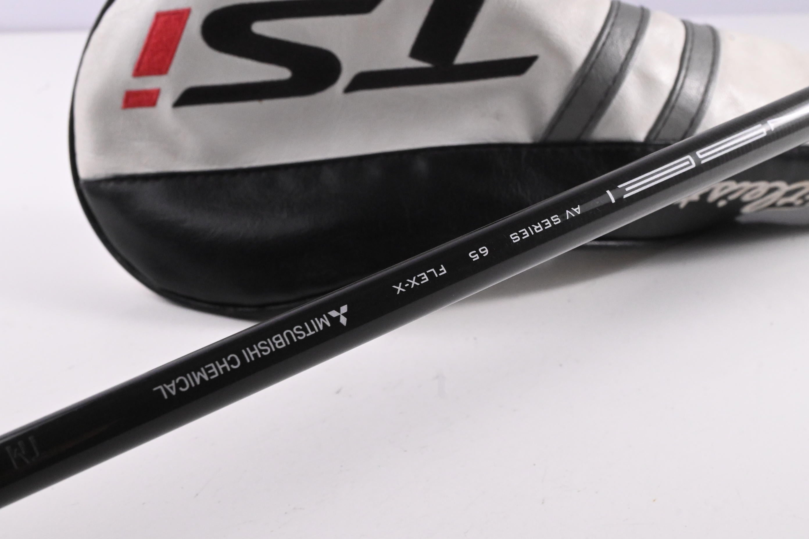 Titleist TSi2 Driver / 10 Degree / X-Flex Tensei AV RAW Orange 65 Shaft