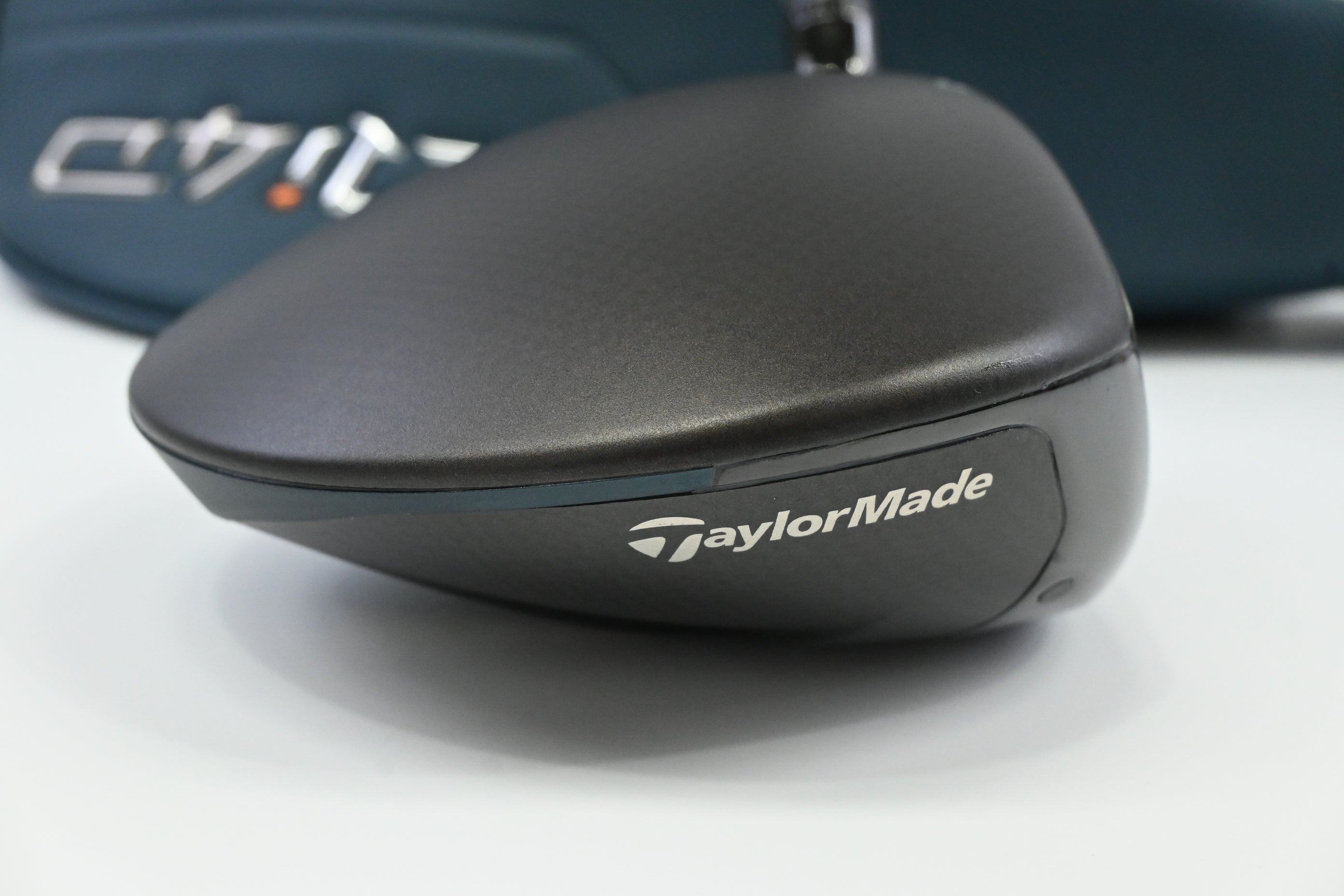 Taylormade Qi4D LS Driver / 9 Degree / X-Flex Taylormade Reax Blue 60 Shaft