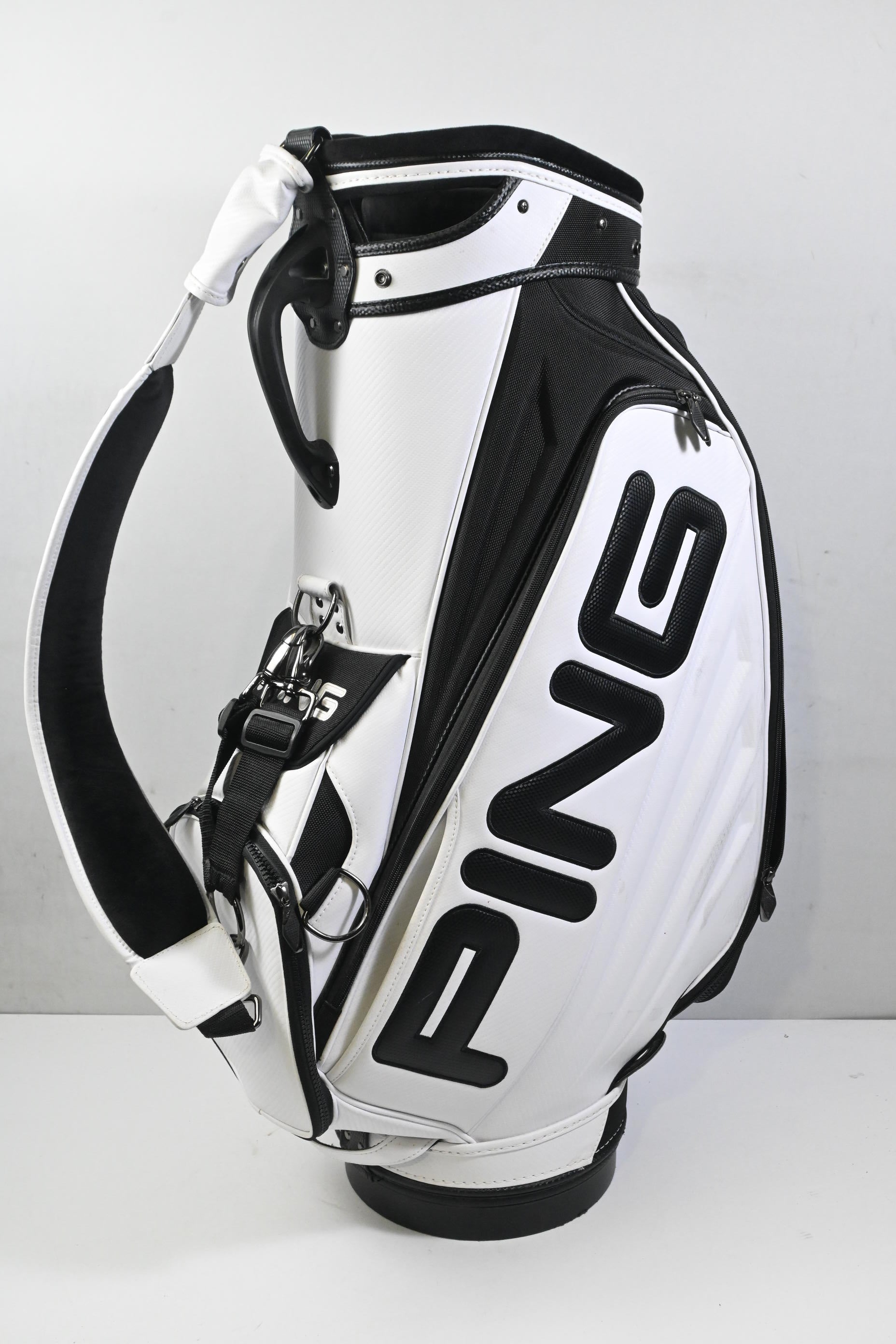Ping Tour Bag / 6-Way Divider / White, Black