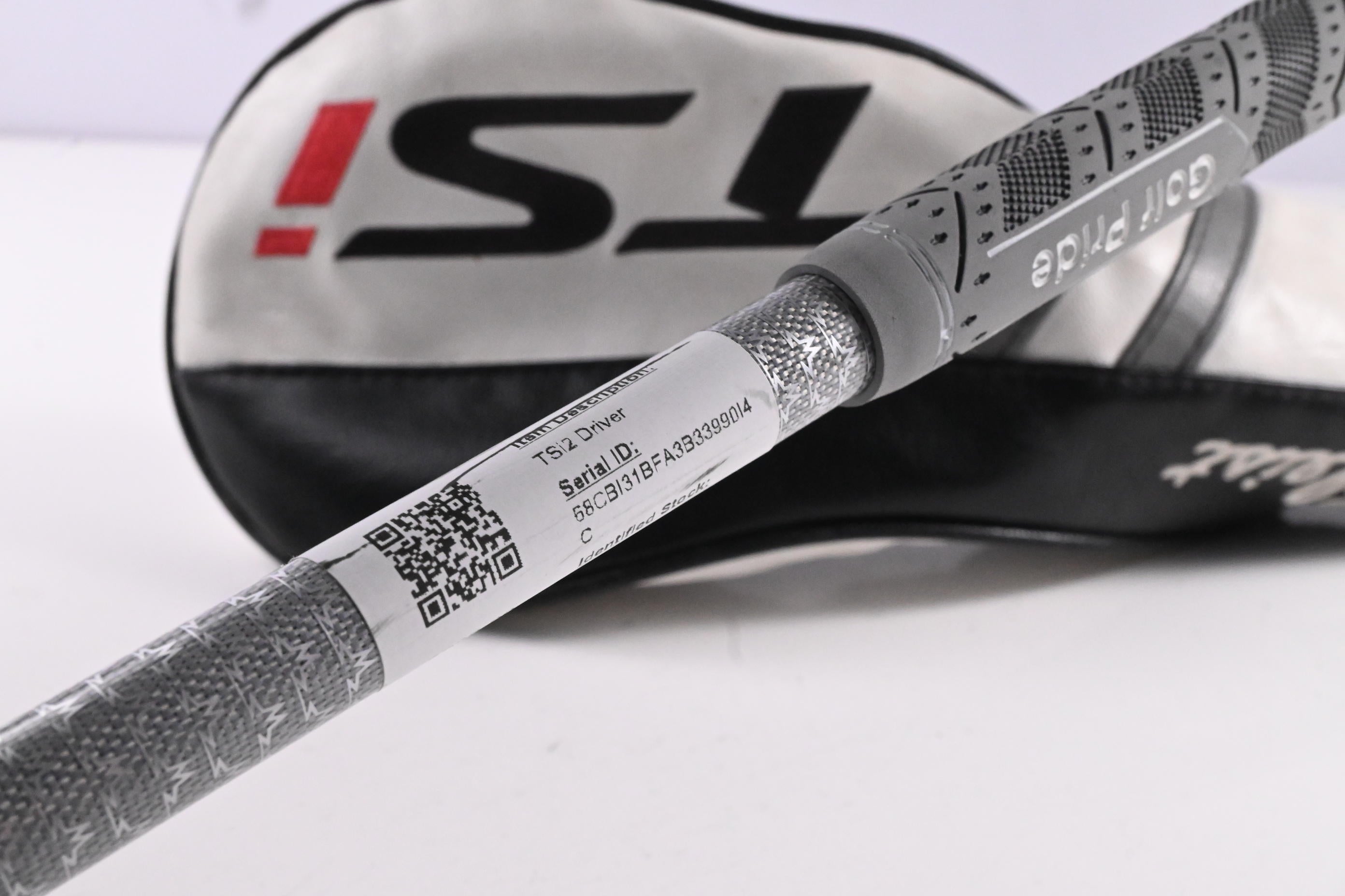 Titleist TSi2 Driver / 10 Degree / X-Flex Tensei AV RAW Orange 65 Shaft