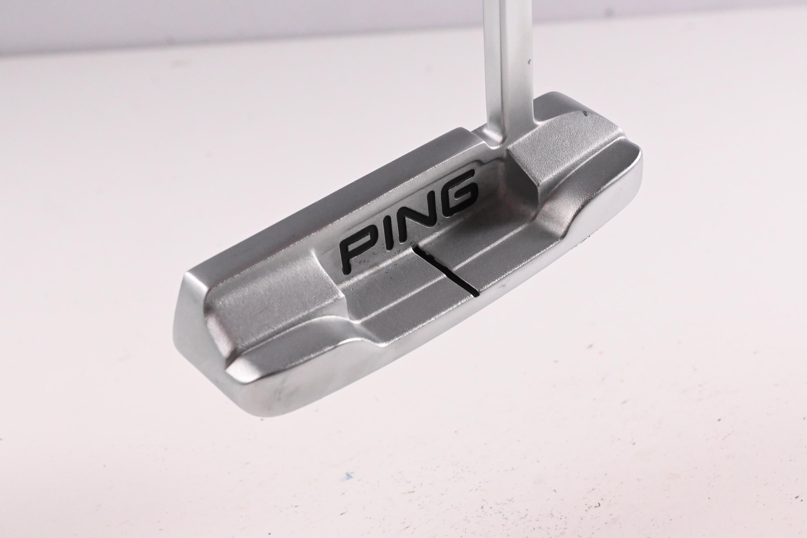 Left Hand Ping Sigma 2 Asner Putter / 32 Inch