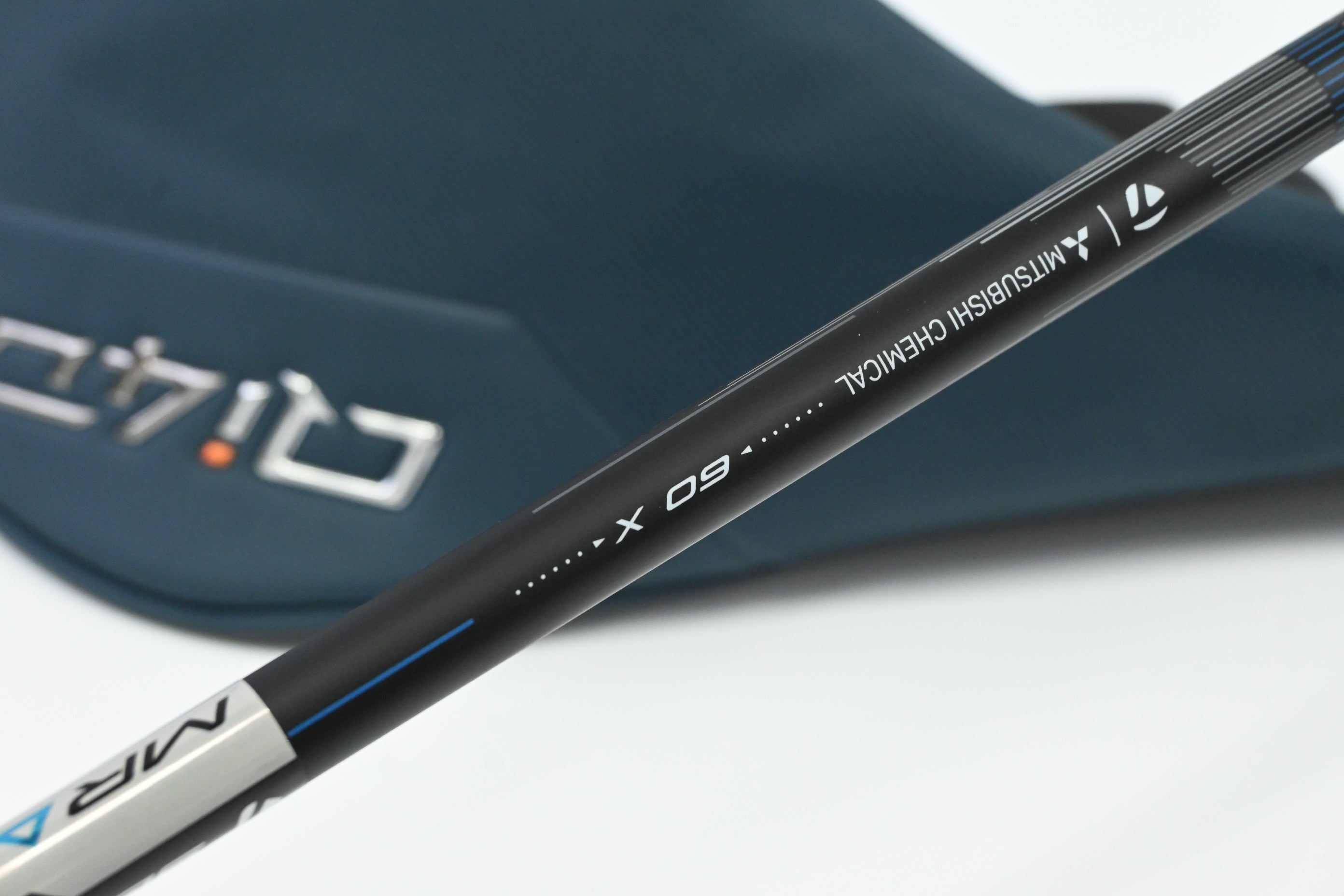 Taylormade Qi4D LS Driver / 9 Degree / X-Flex Taylormade Reax Blue 60 Shaft
