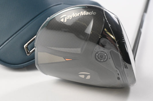 Taylormade Qi4D Driver / 10.5 Degree / Stiff Flex REAX Blue 50 Shaft