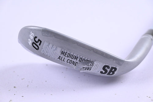 Taylormade Milled Grind 5 Gap Wedge / 50 Degree / Wedge Flex Dynamic Gold 115