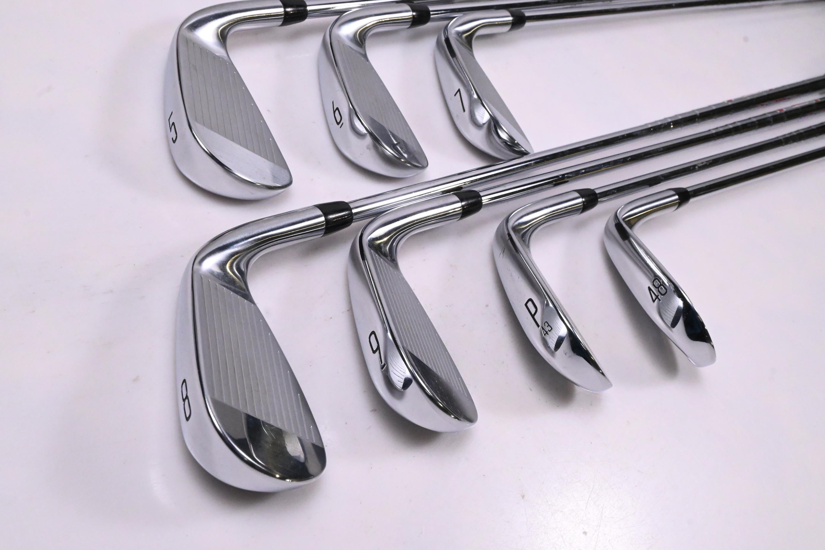Left Hand Titleist T350 Irons / 5-PW+48° / Regular Flex AMT Red R300 Shafts