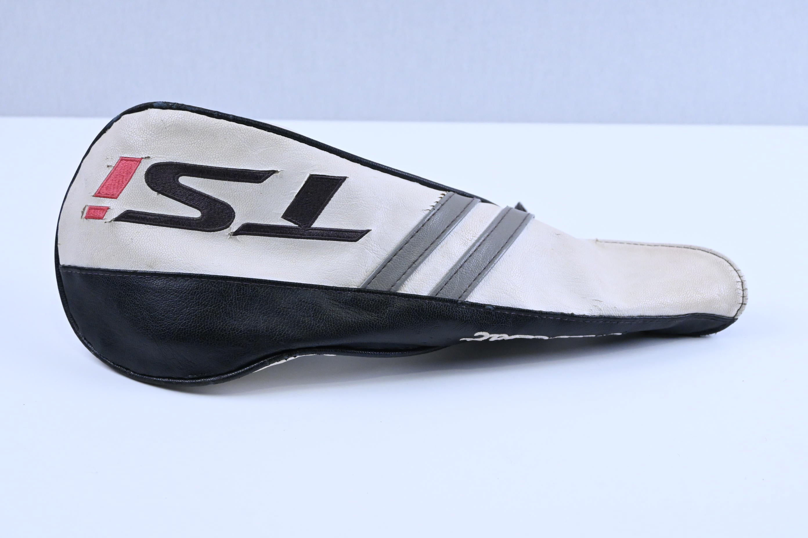 Titleist TSi1 Driver / 10 Degree / Regular Flex Aldila Ascent Ultralight 40