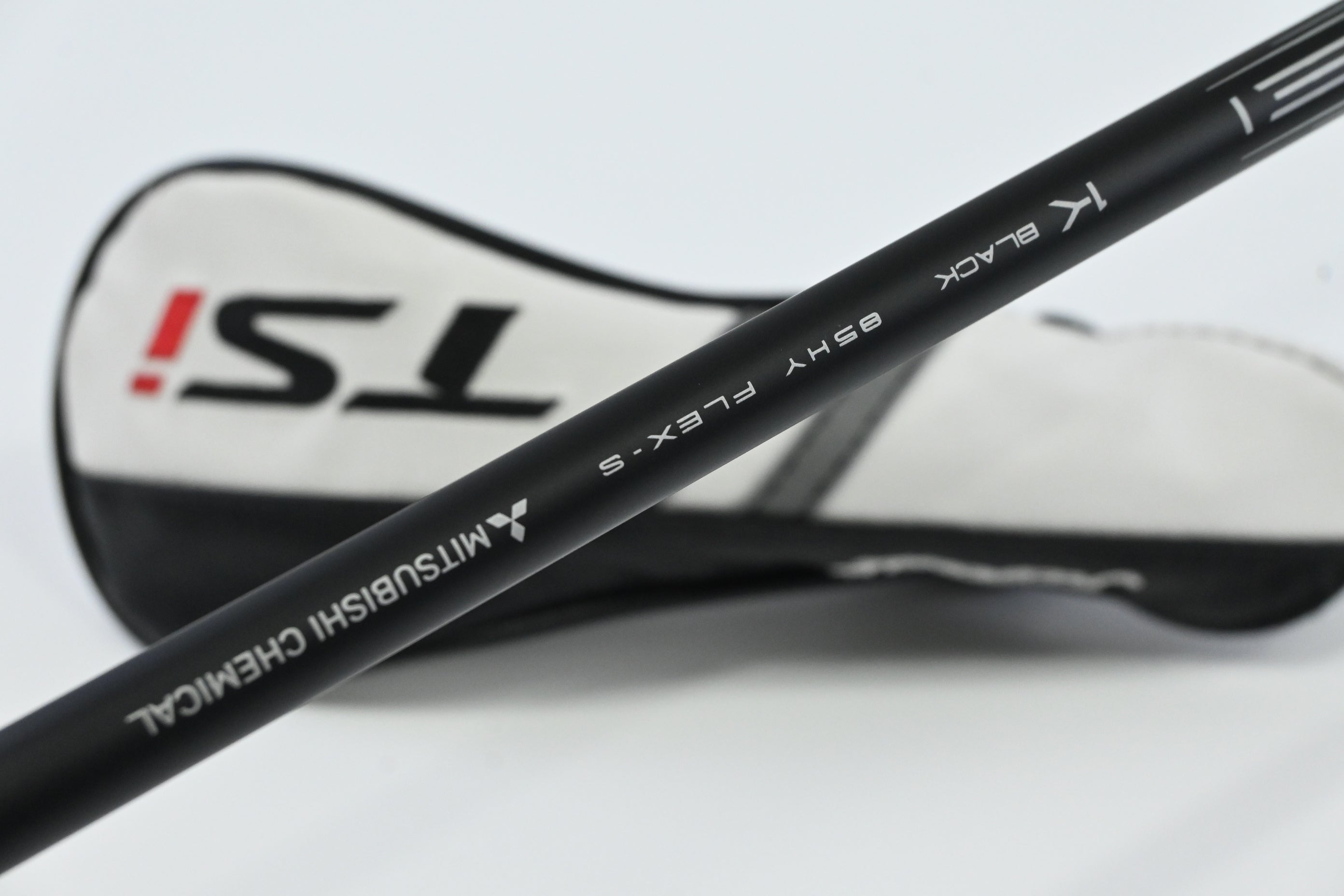 Titleist TSi3 #2 Hybrid / 18 Degree / Stiff Flex Tensei 1K Black 85 Shaft