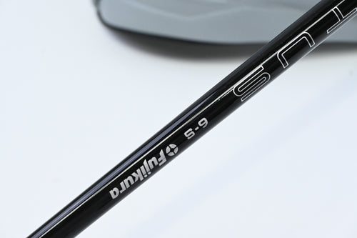 Callaway Quantum Triple Diamond Driver / 10.5 Degree / Stiff Flex Ventus Black 6