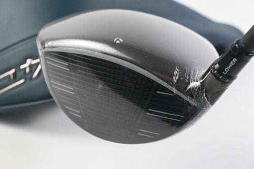 Taylormade Qi4D Driver / 10.5 Degree / Stiff Flex REAX Blue 50 Shaft