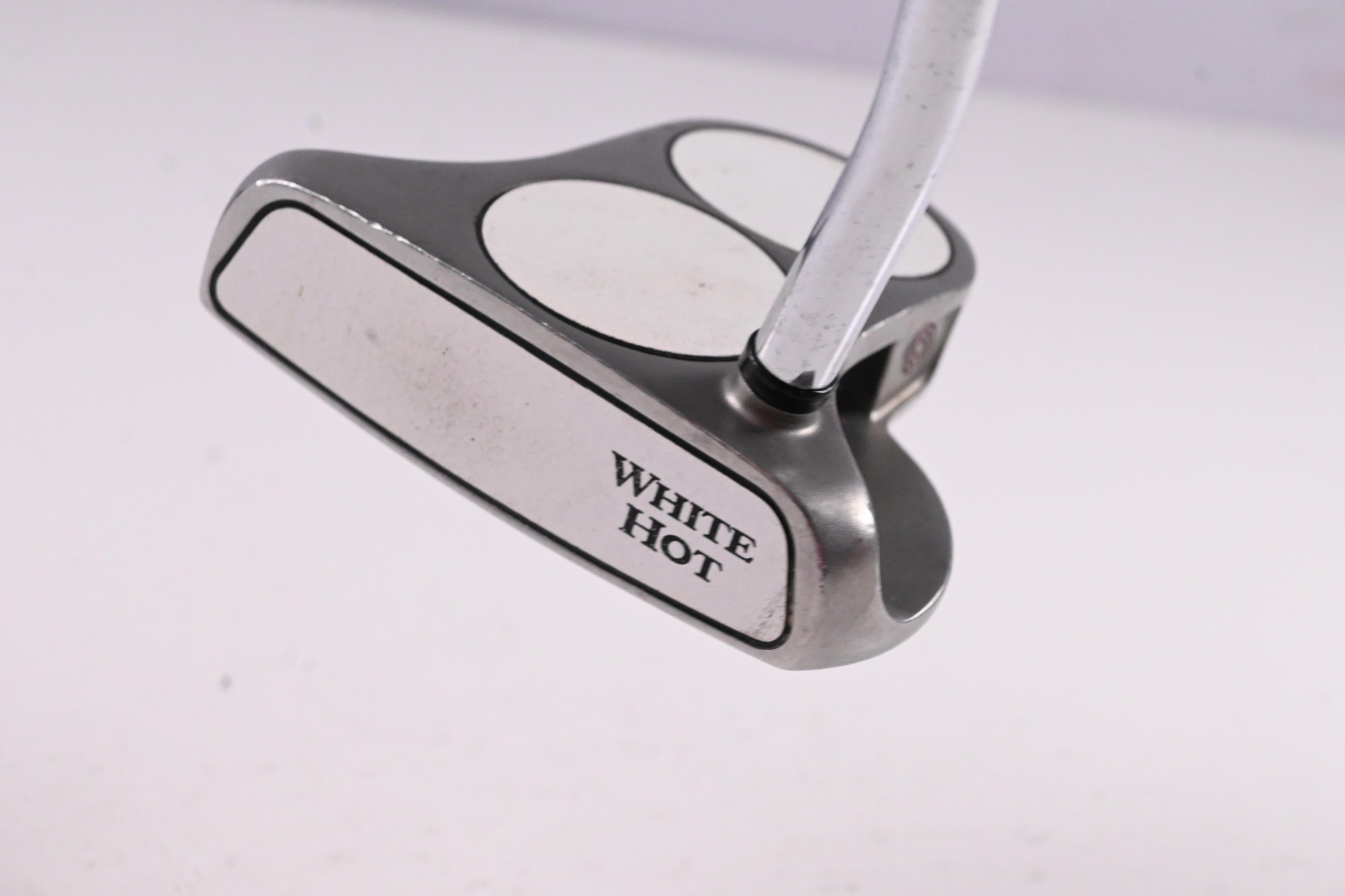 Odyssey White Hot 2-Ball Putter / 33 Inch