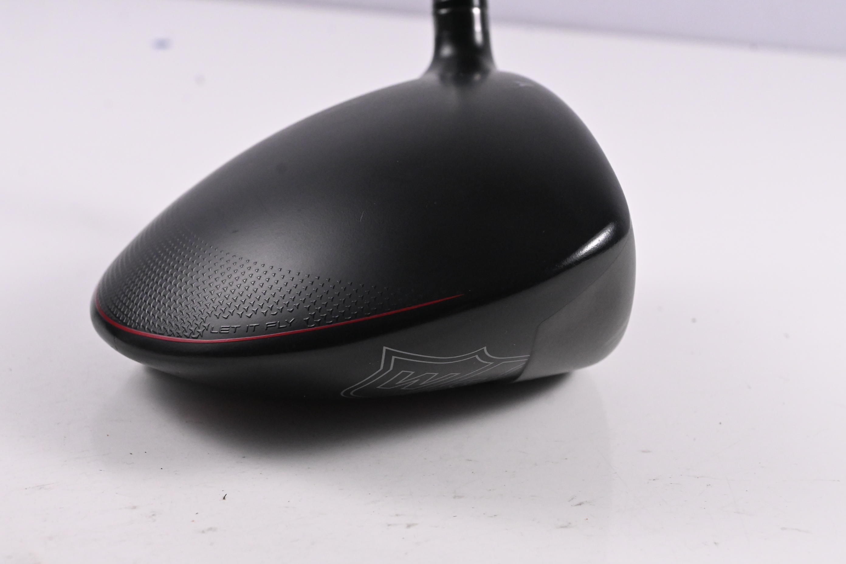 Wilson Dynapower Titanium 2023 Driver / 9 Degree / Stiff Flex Aldila Ascent 60