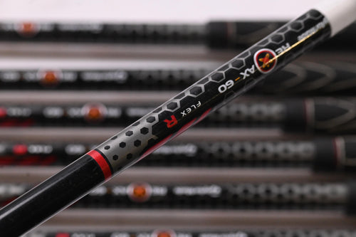 Taylormade Burner Superlaunch Irons / 4-PW / Regular Flex Taylormade Reax 60 Shafts
