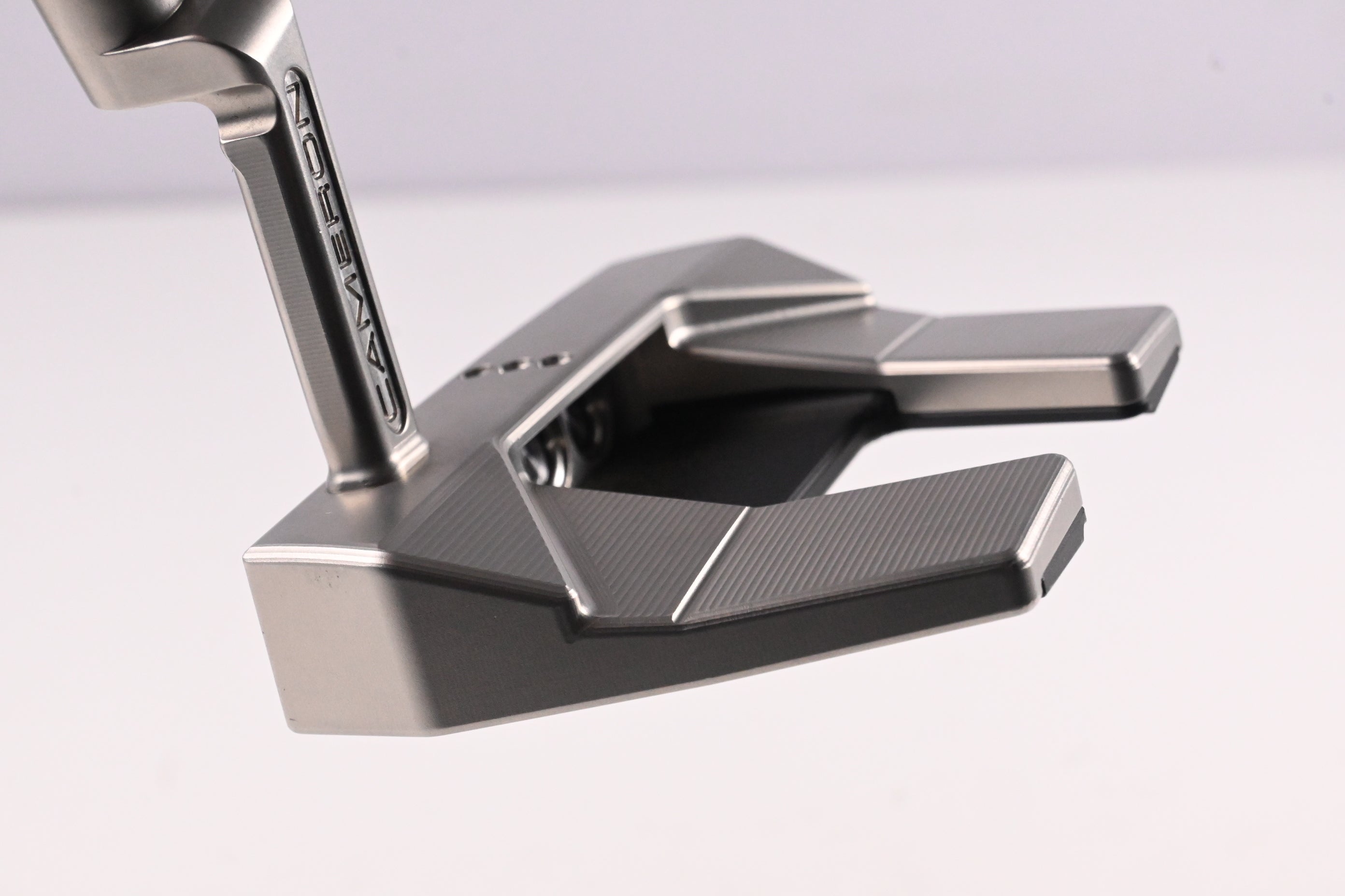 Scotty Cameron 2024 Phantom 5.2 Putter / 34 Inch