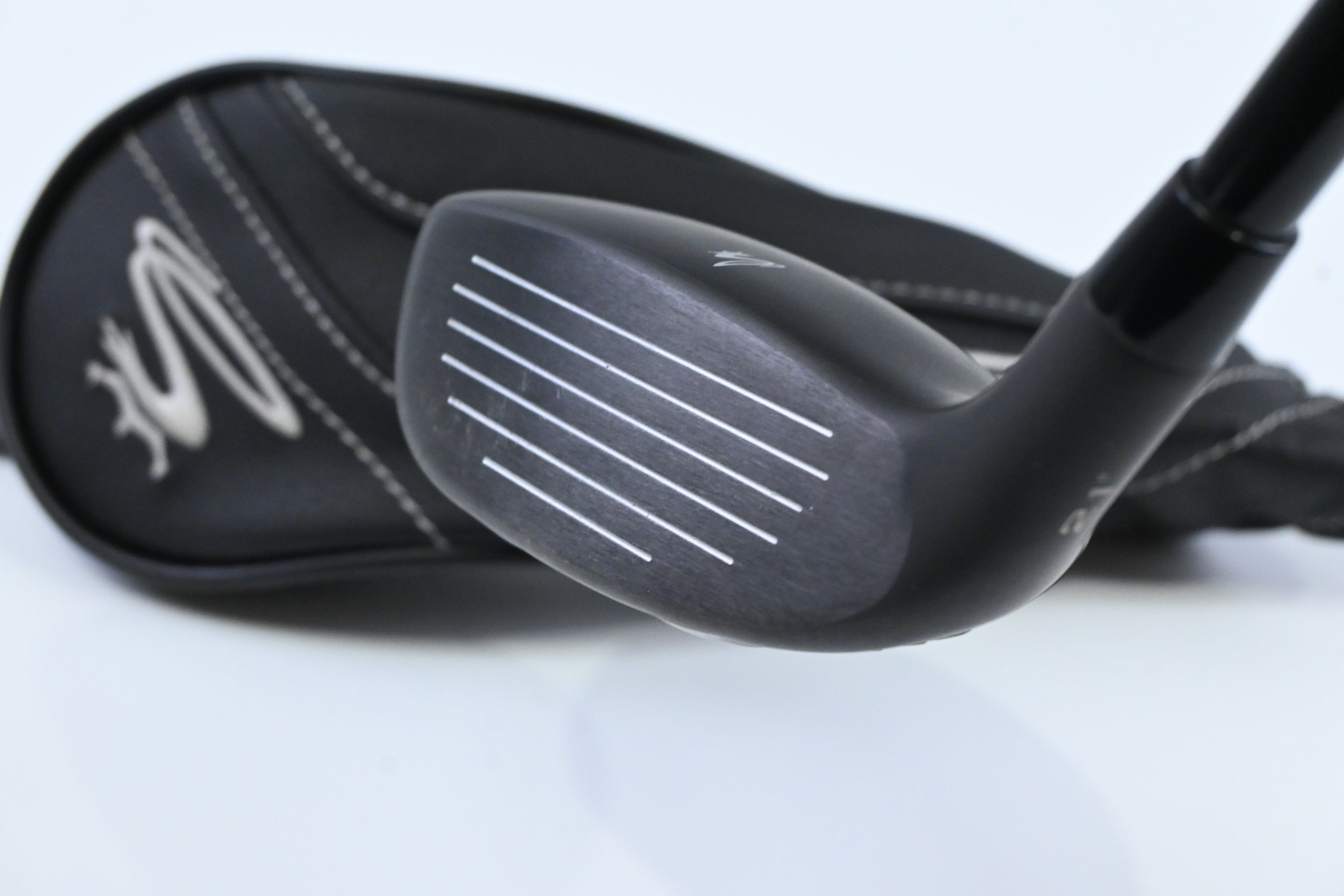 Cobra King F9 #4 Hybrid / 21 Degree / Stiff Flex Fujikura Atmos Black 7 Shaft