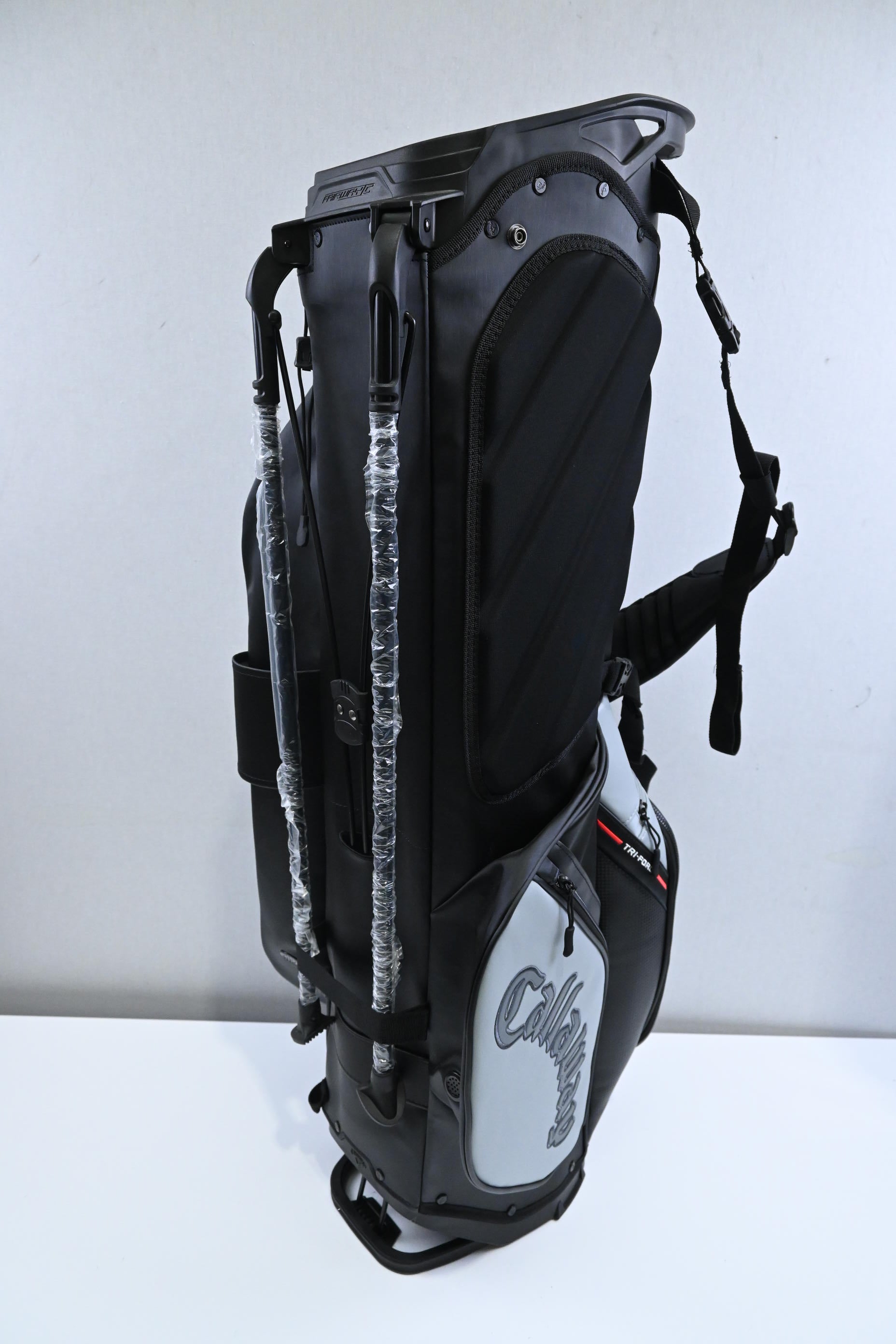 Callaway Quantum Tour Stand Bag / 4-Way Divider / Grey, Black, Red