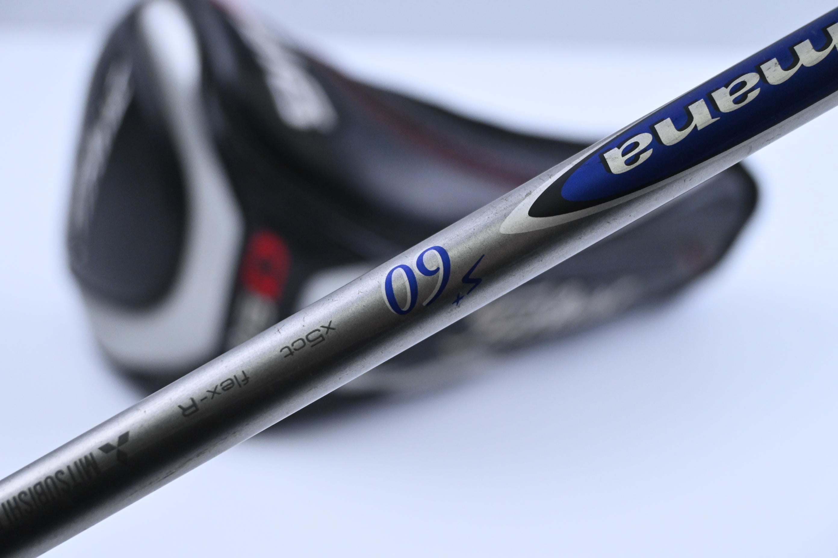 Titleist 915 D3 Driver / 9.5 Degree / Regular Flex Diamana S+ 60 Shaft