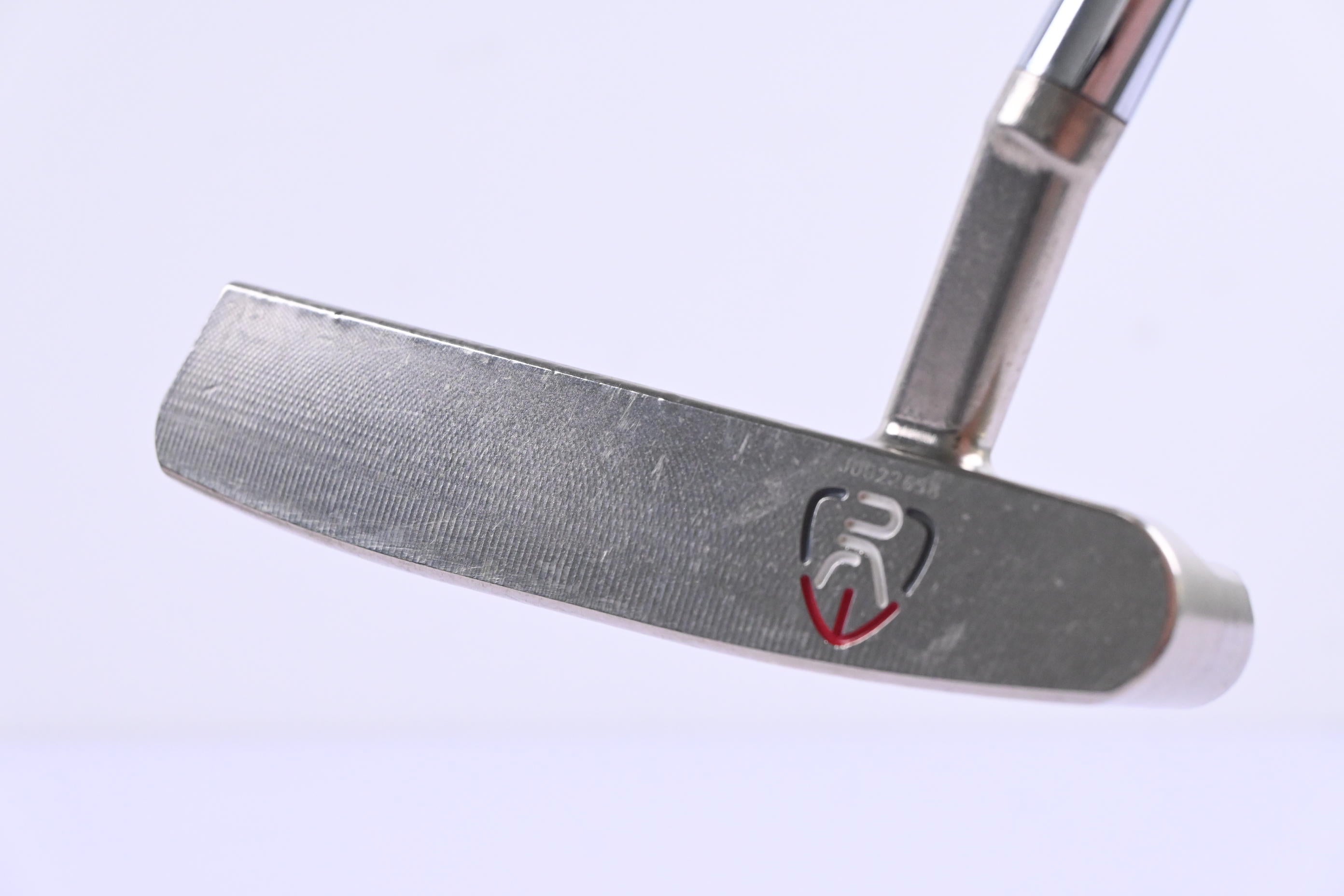 Ladies Ping Redwood 303ss Putter / Black Dot / 33 Inch