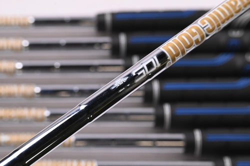 Wilson D9 Forged Irons / 4-PW+GW / Stiff Flex Dynamic Gold 105 S300 Shafts