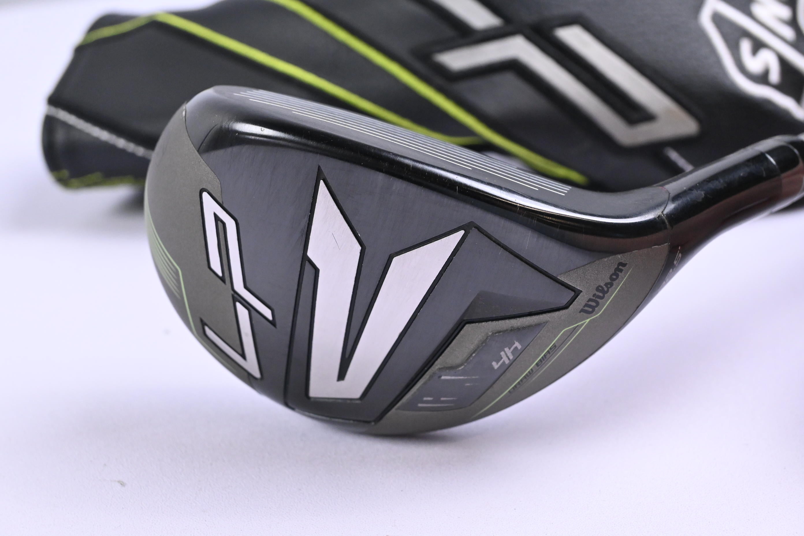 Ladies Wilson Launch Pad 2022 #4 Hybrid / 22.5 Degree / Ladies Flex Even Flow 50