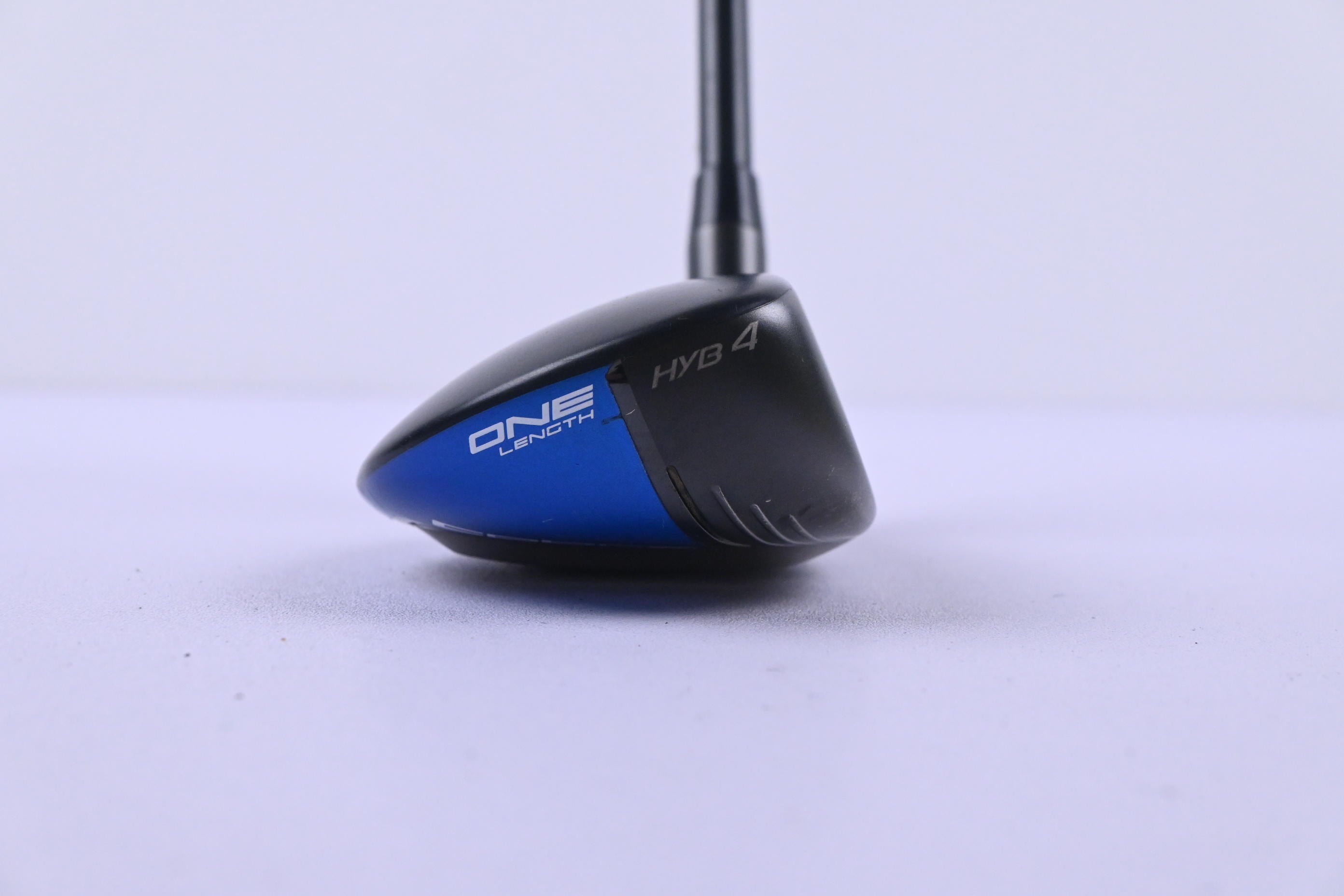 Cobra King F9 One Length #4 Hybrid / 21 Degree / Regular Flex Atmos Silver 7