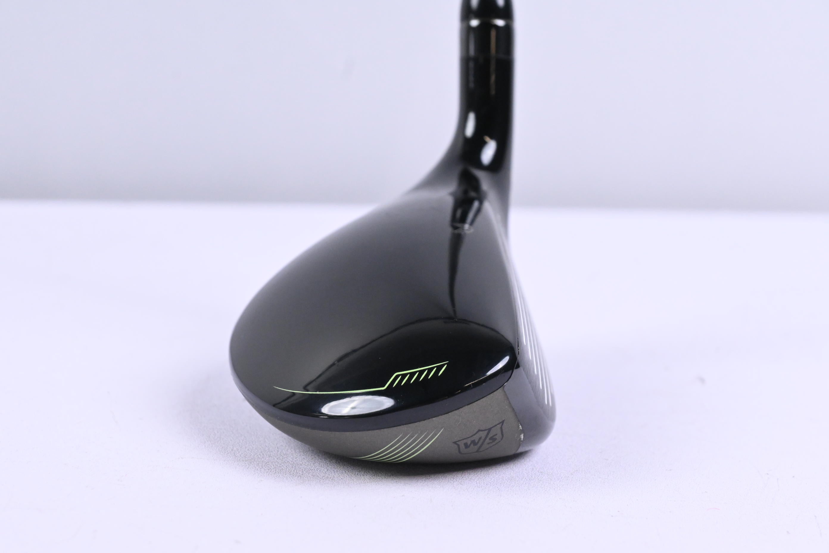 Ladies Wilson Launch Pad 2022 #4 Hybrid / 22.5 Degree / Ladies Flex Even Flow 50