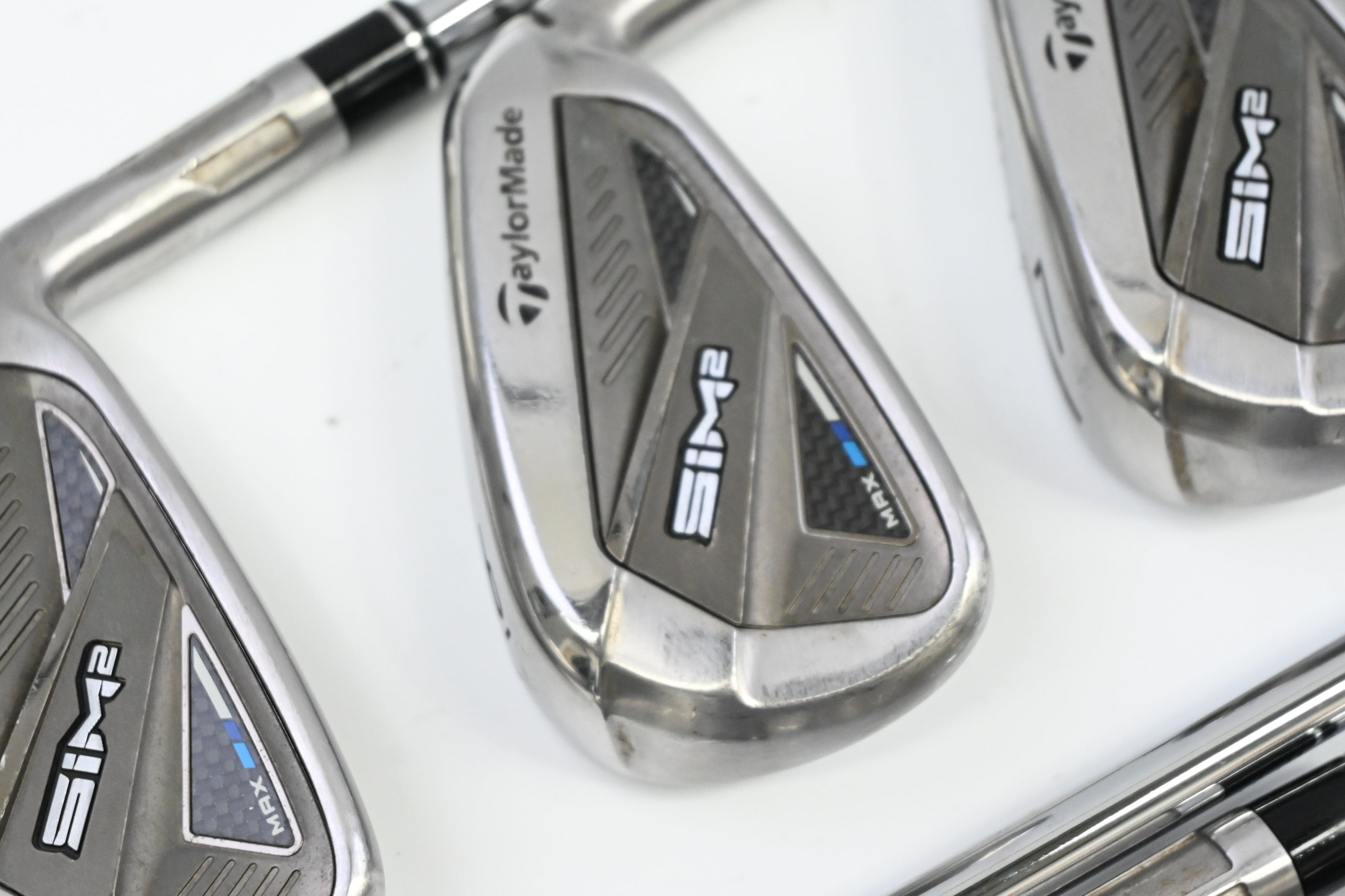 Taylormade SIM2 Max Irons / 5-PW / Stiff Flex KBS MAX MT 85 Shafts